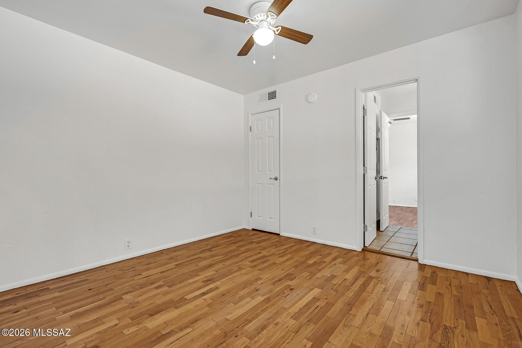 2758 N Warren Avenue