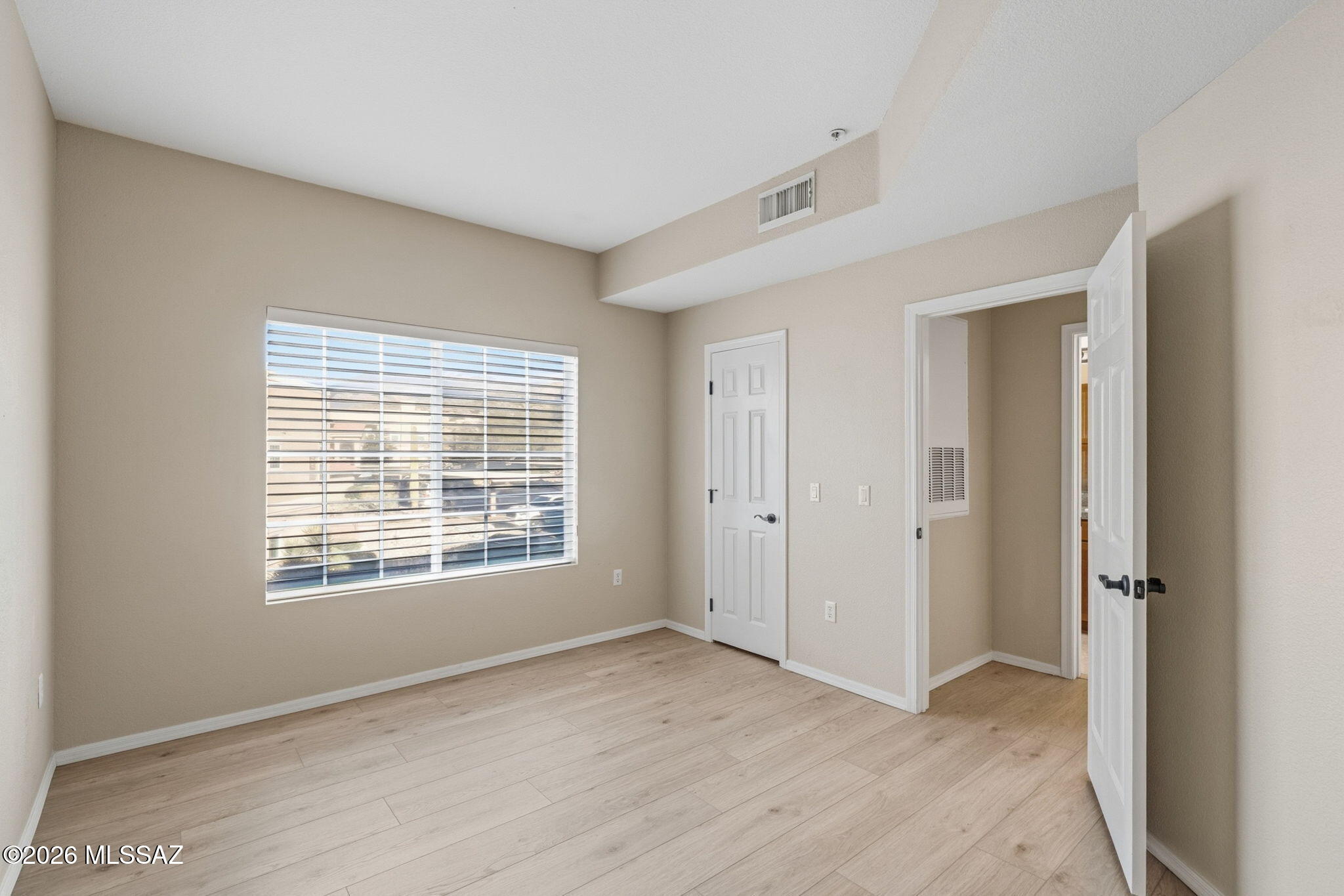 1500 E Pusch Wilderness Drive 4205