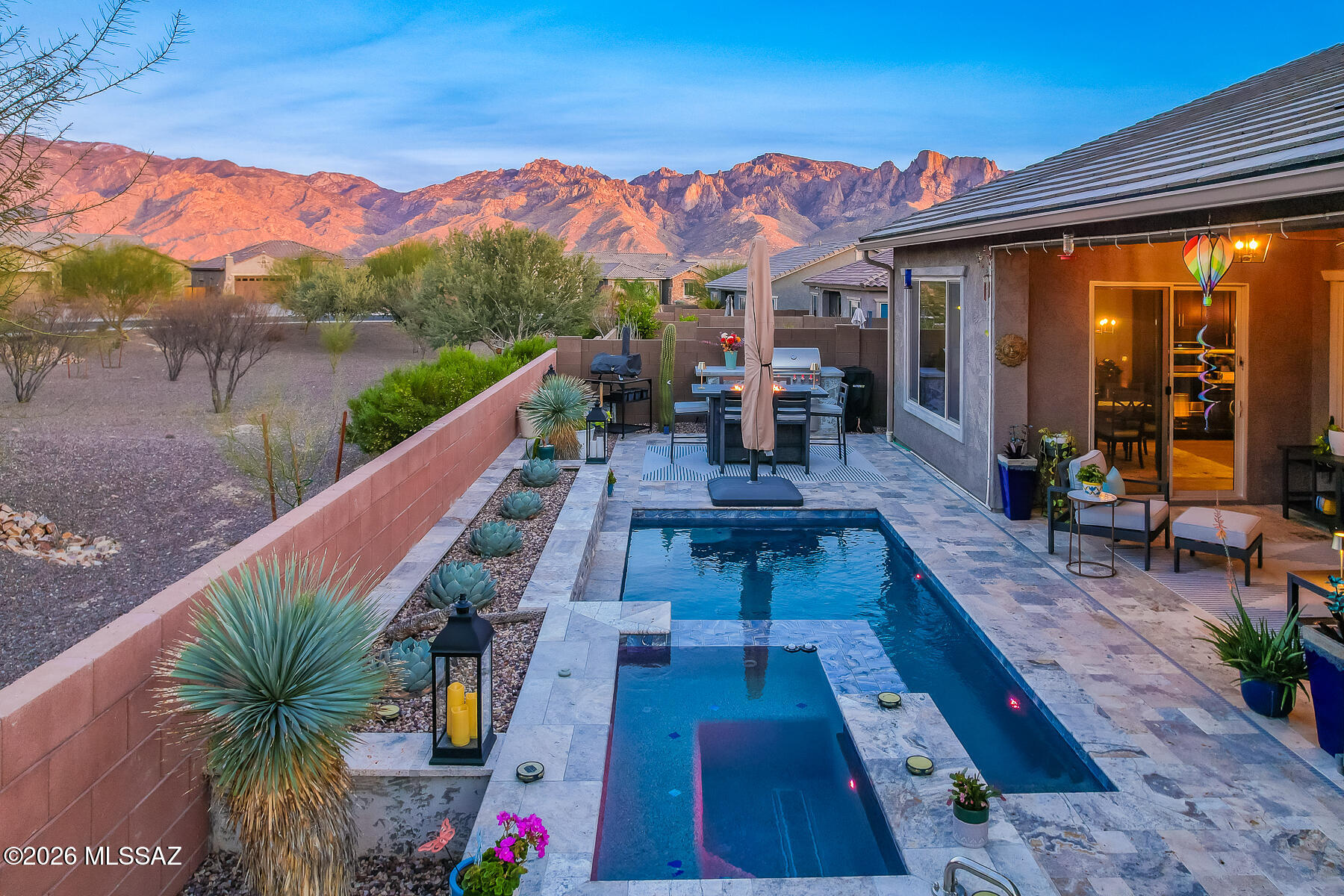 711 E Nubra Valley Place