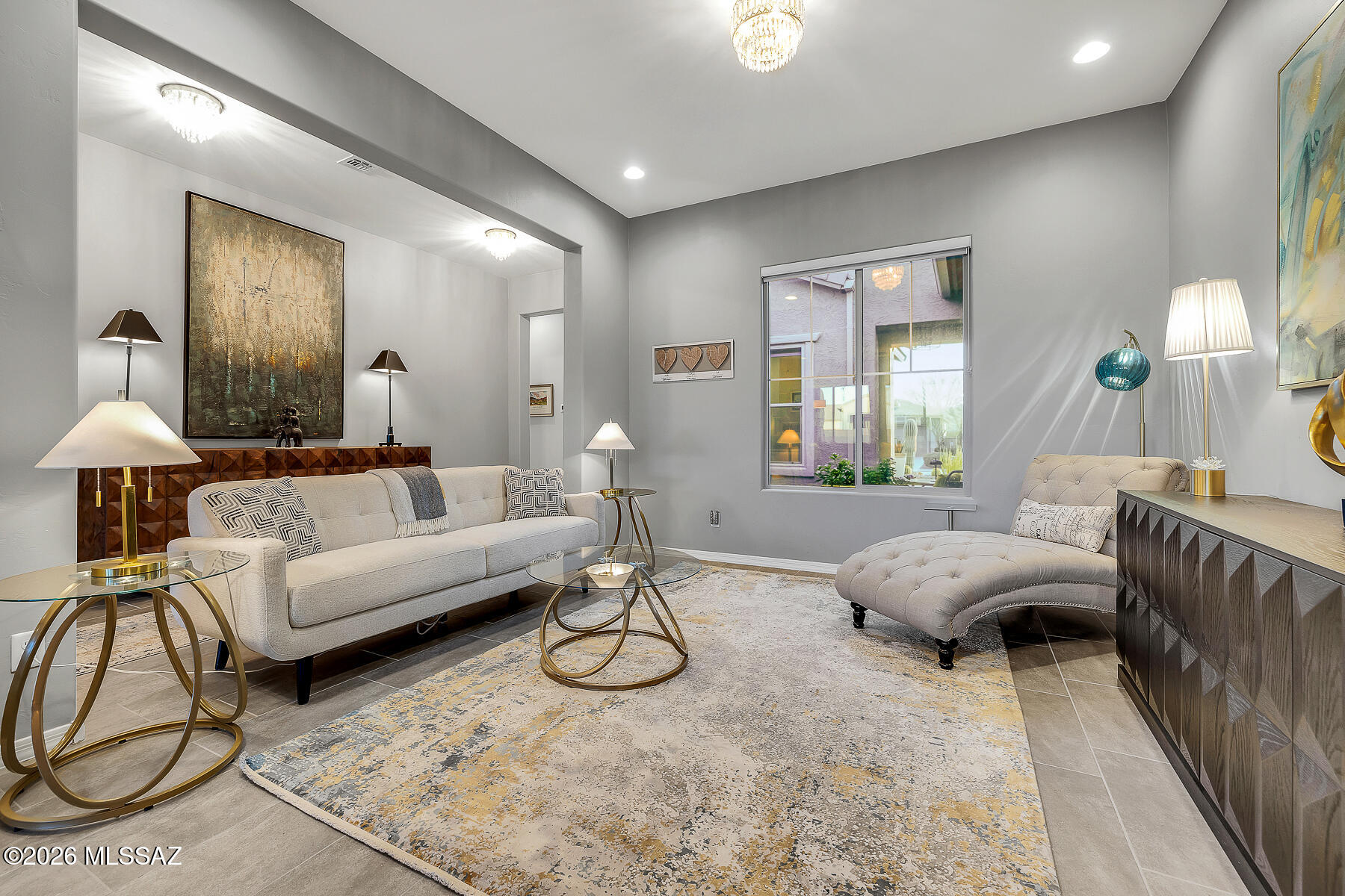 711 E Nubra Valley Place