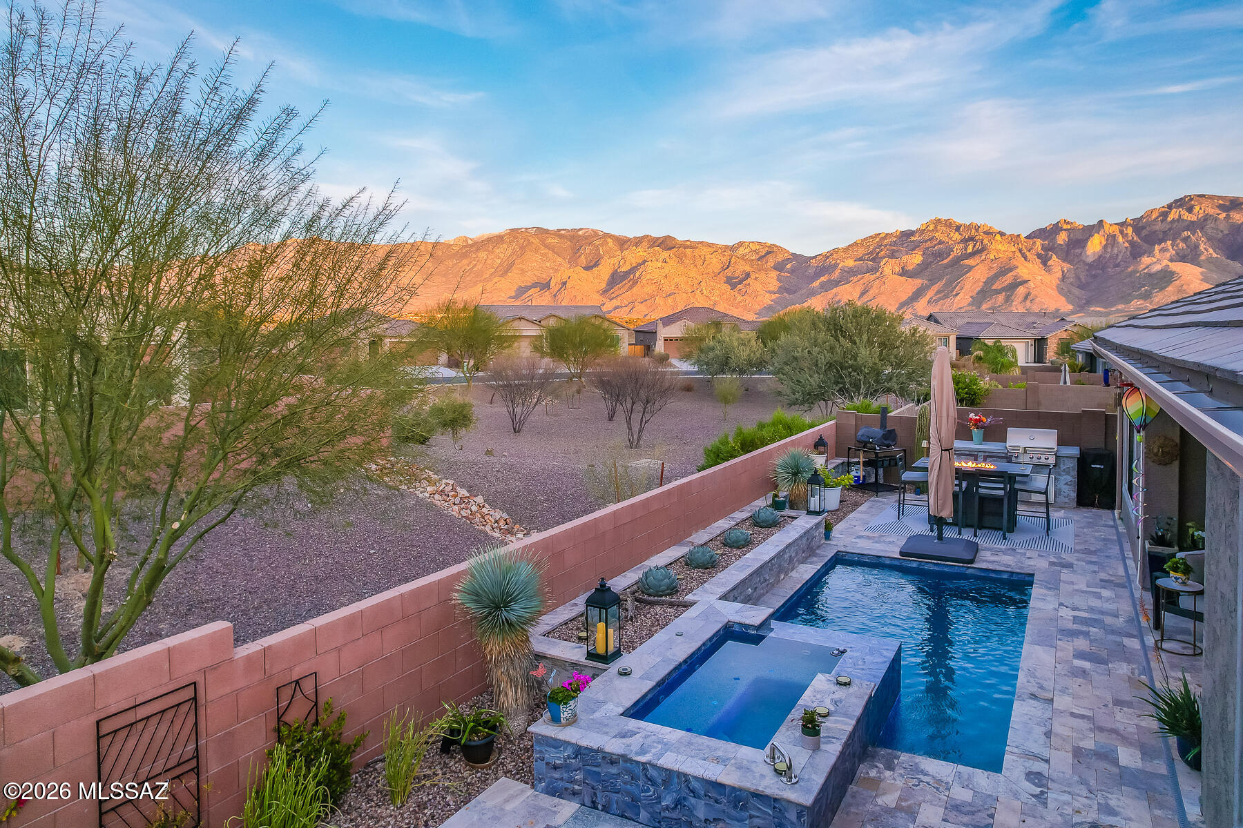 711 E Nubra Valley Place