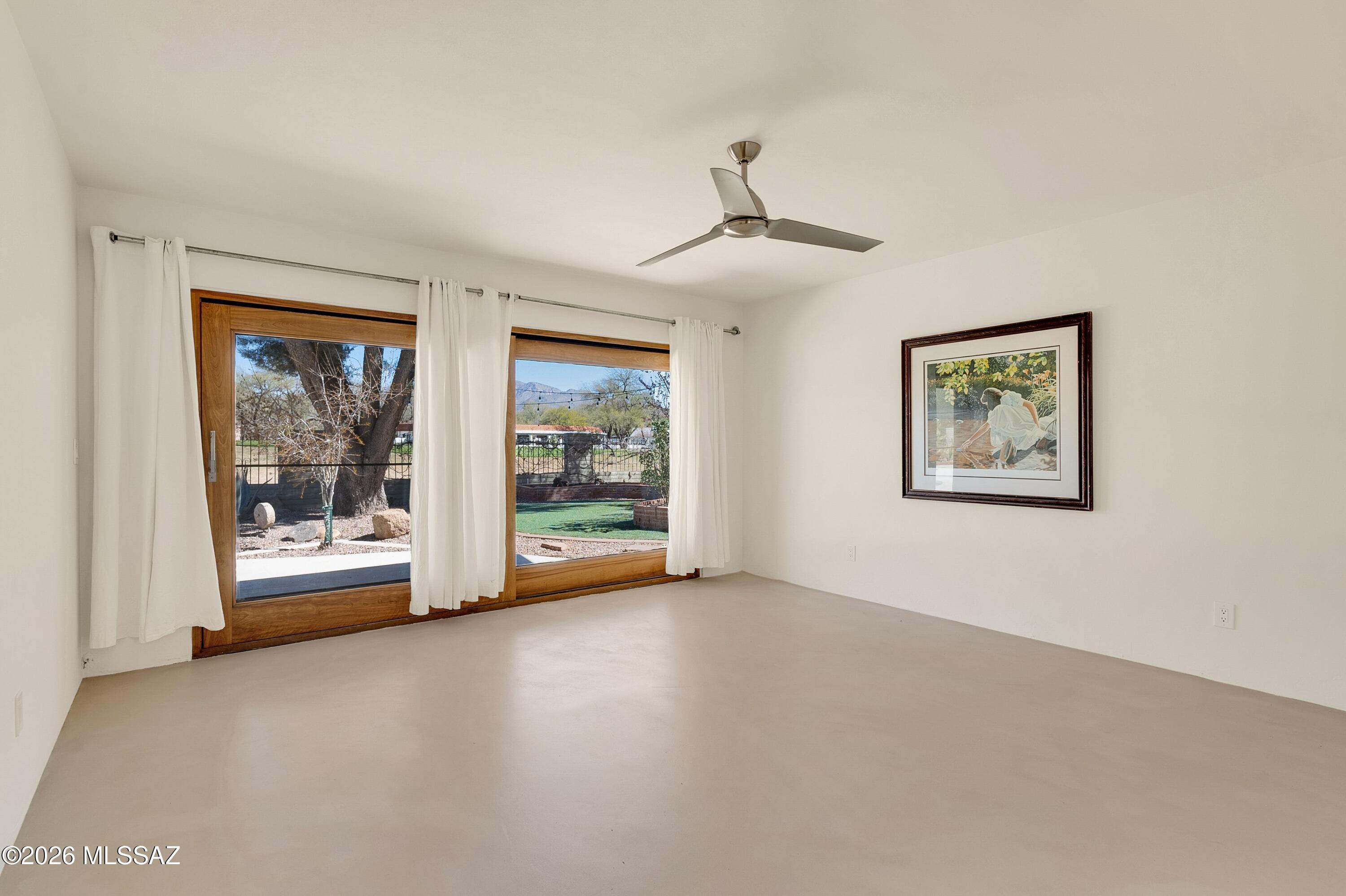 11915 E Barbary Coast Road