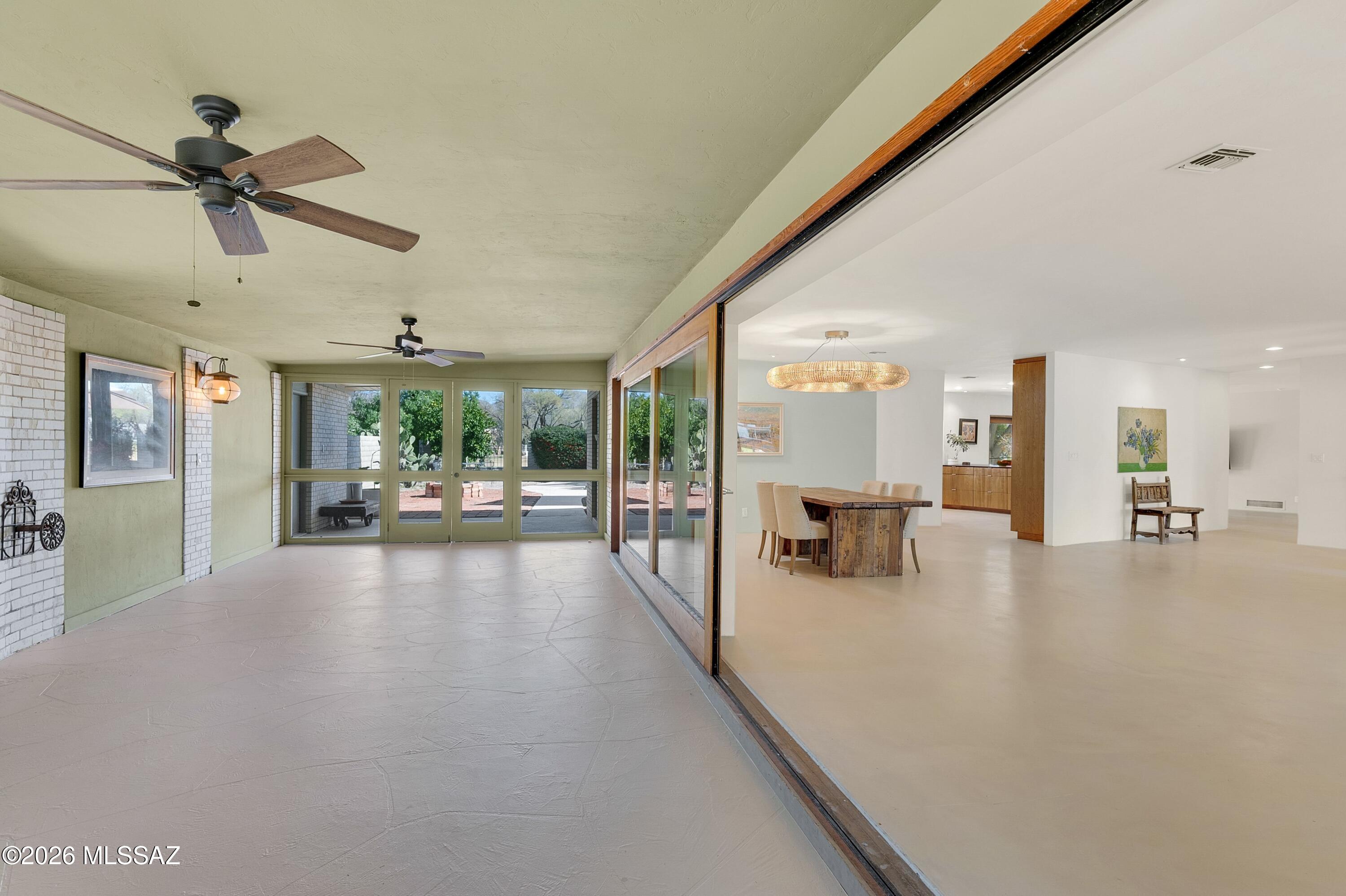 11915 E Barbary Coast Road