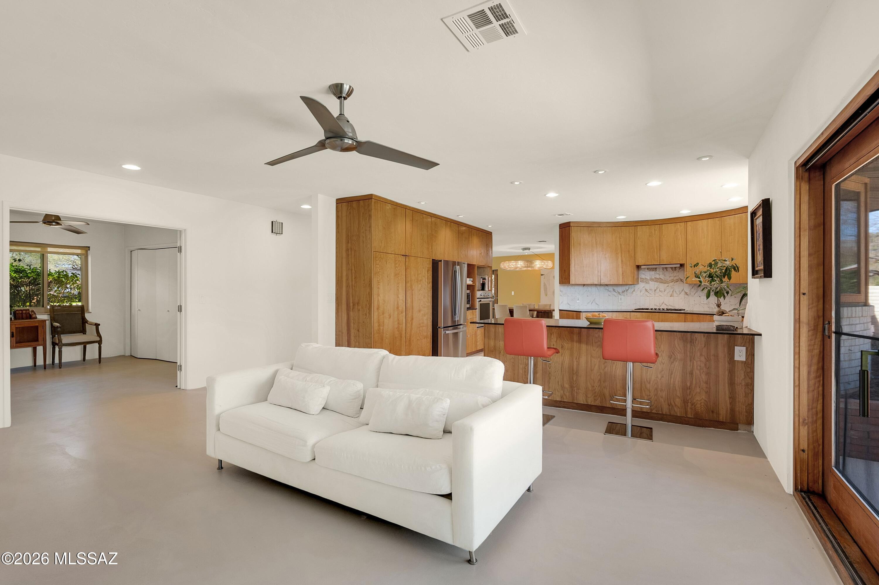 11915 E Barbary Coast Road