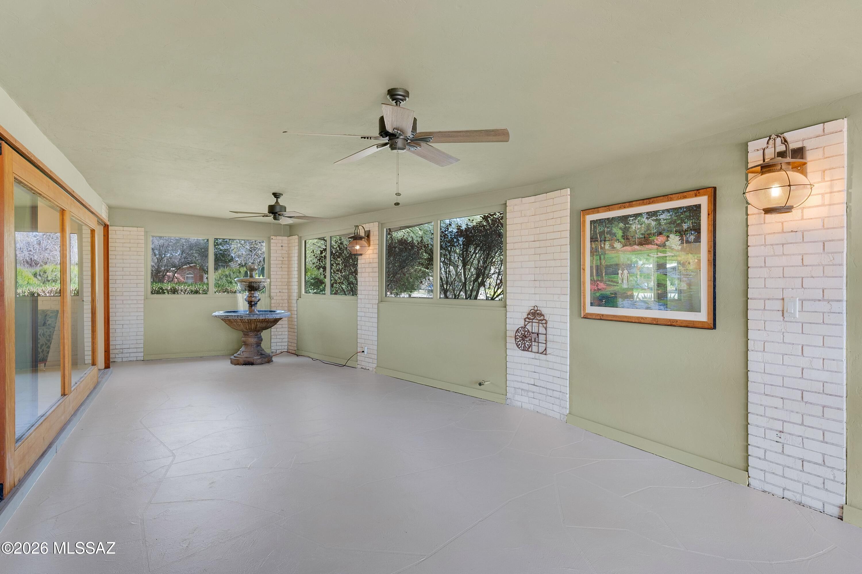 11915 E Barbary Coast Road