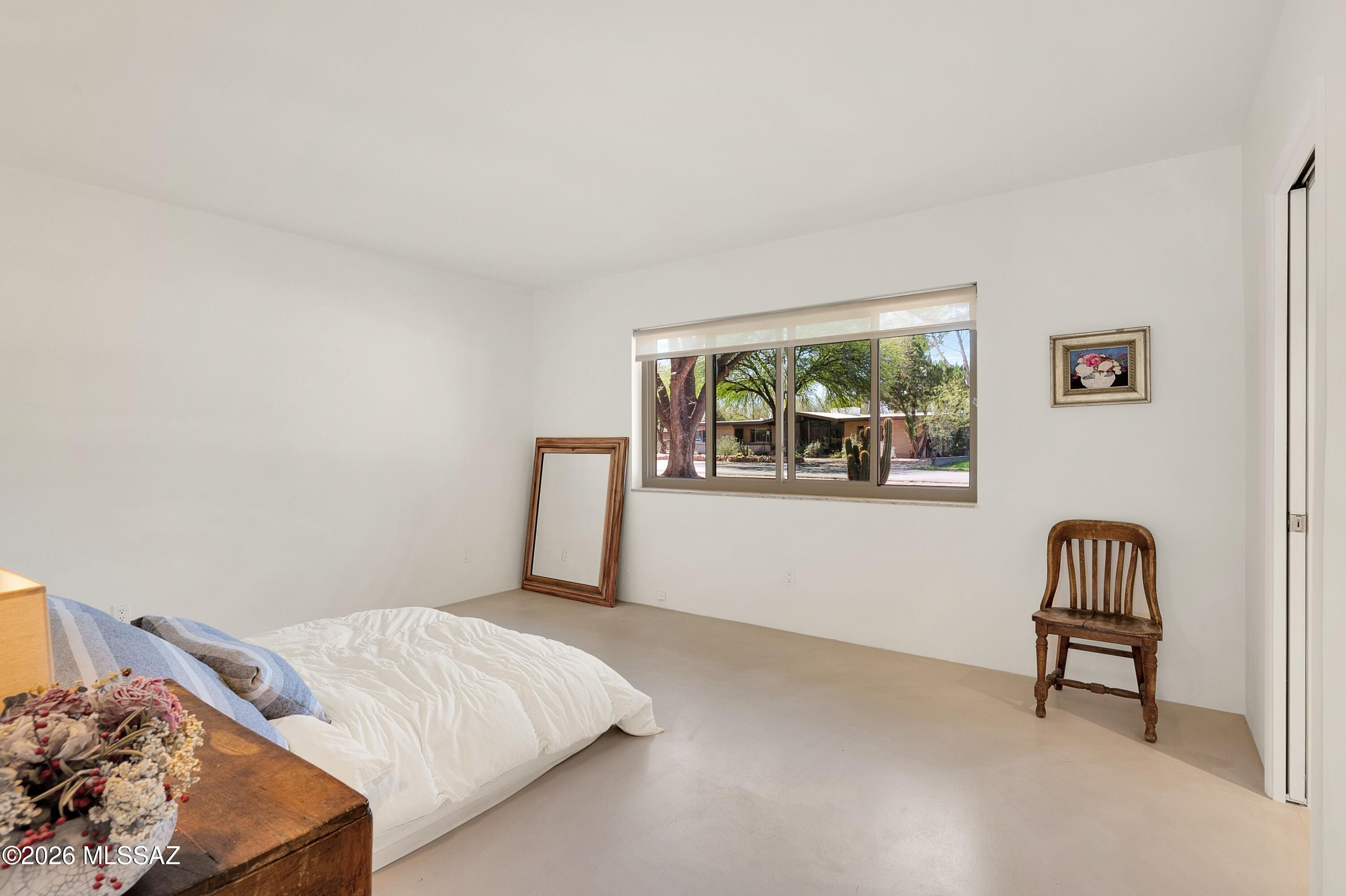 11915 E Barbary Coast Road