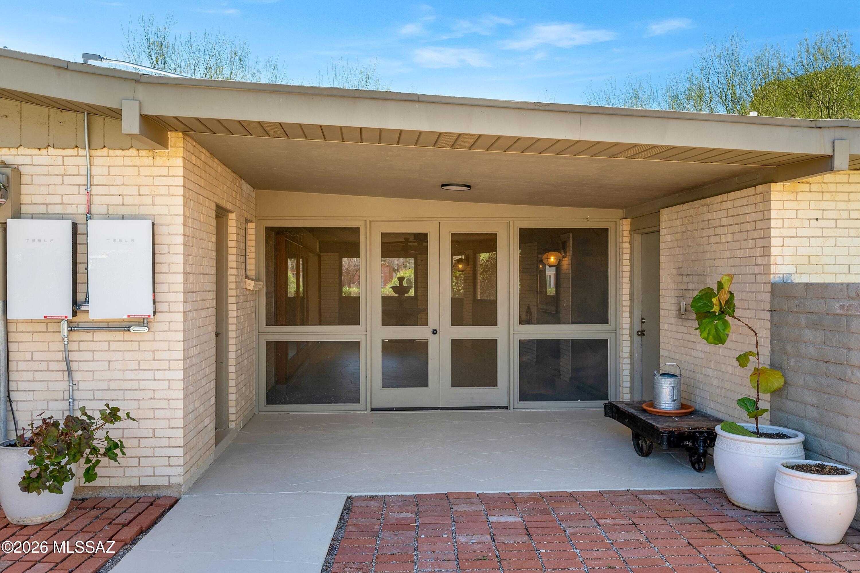 11915 E Barbary Coast Road