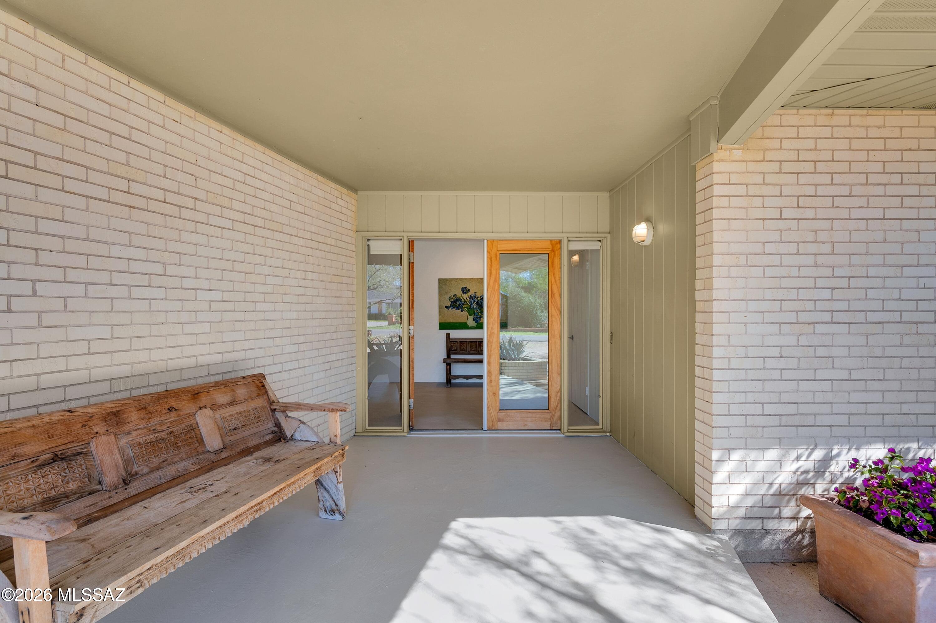 11915 E Barbary Coast Road