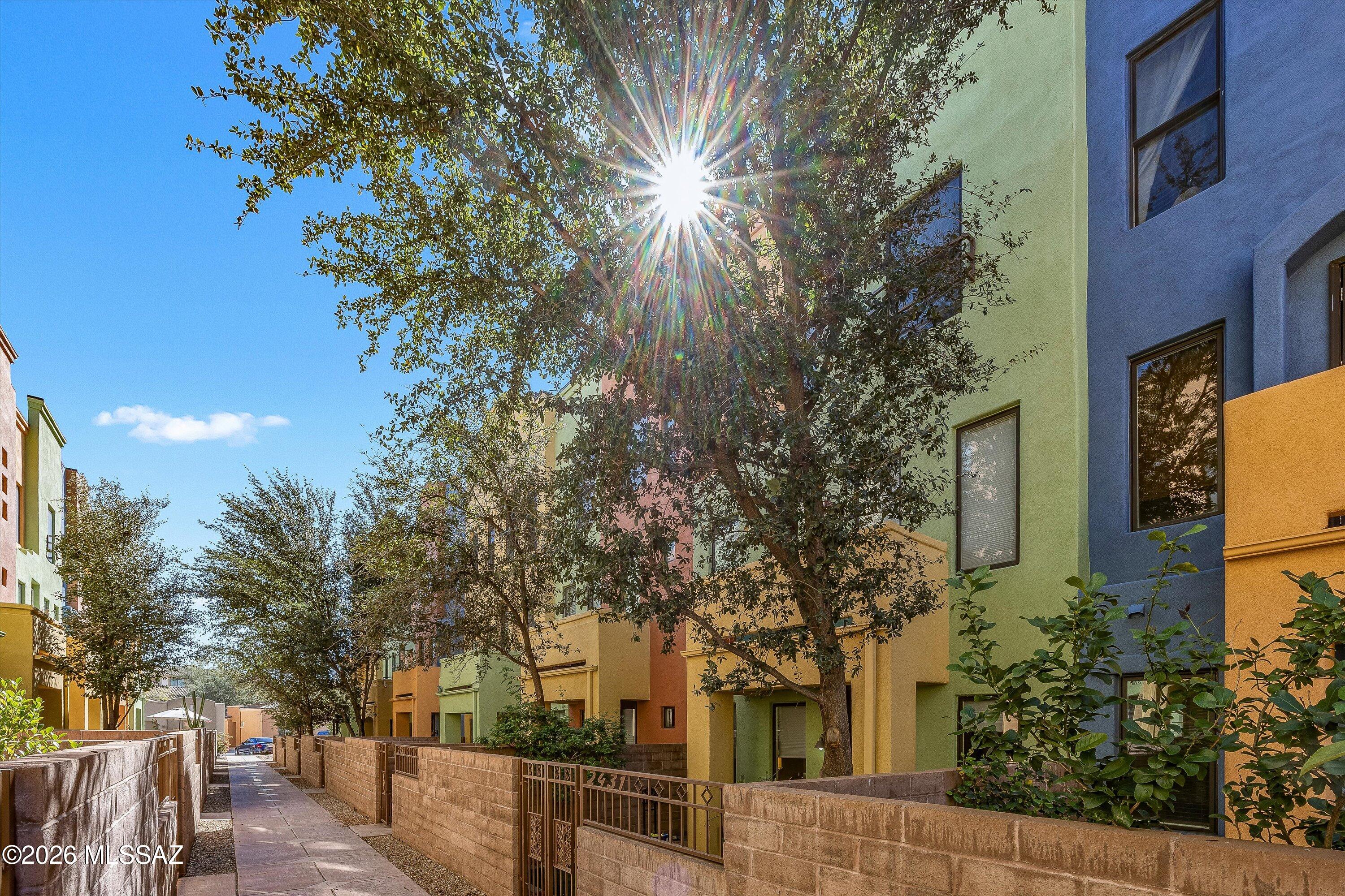 2431 E Autumn Flower Drive