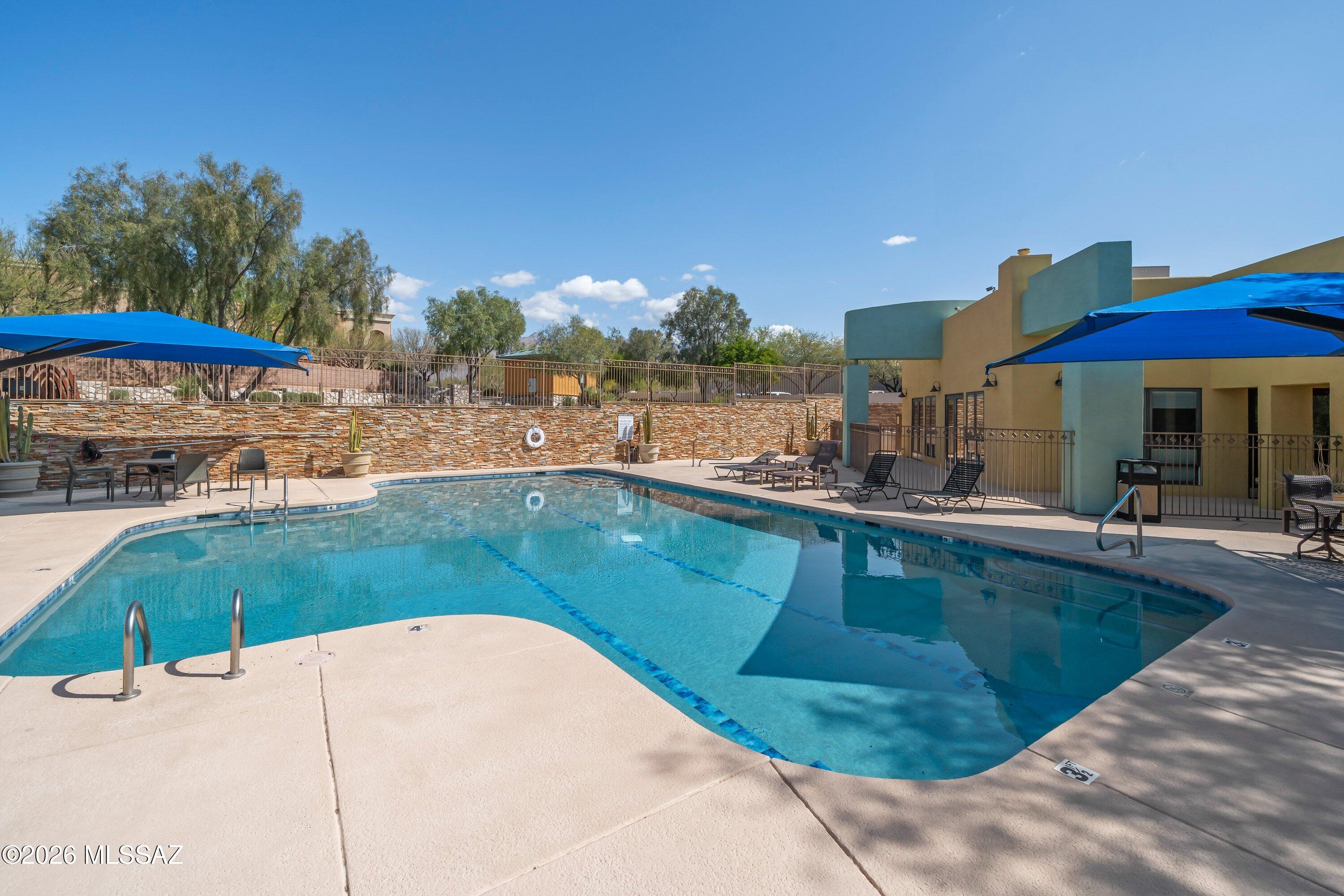 2431 E Autumn Flower Drive