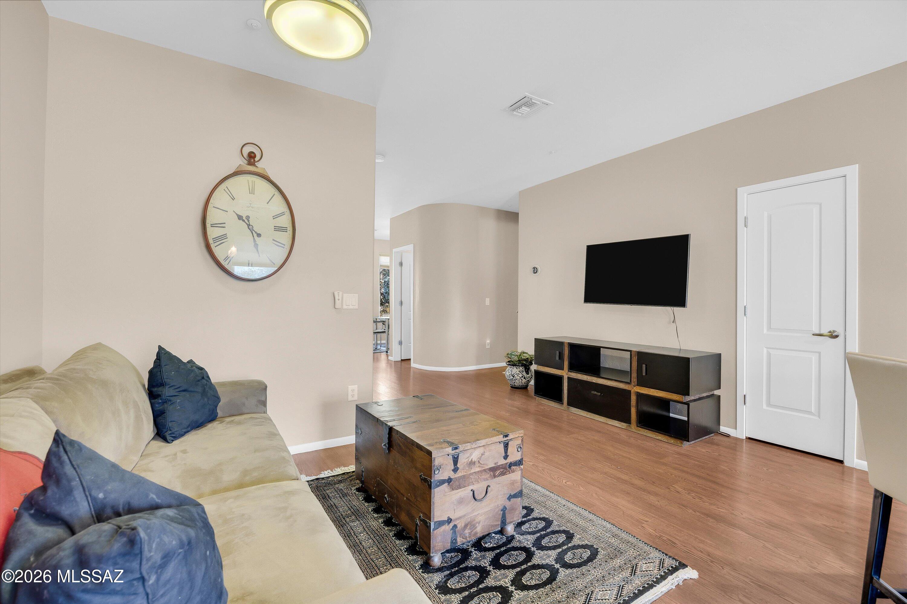 2431 E Autumn Flower Drive