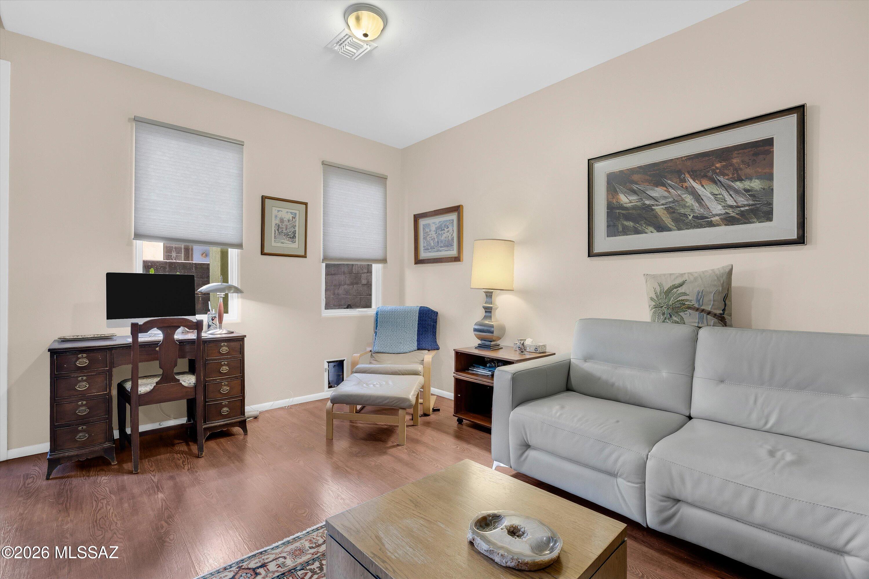 2431 E Autumn Flower Drive