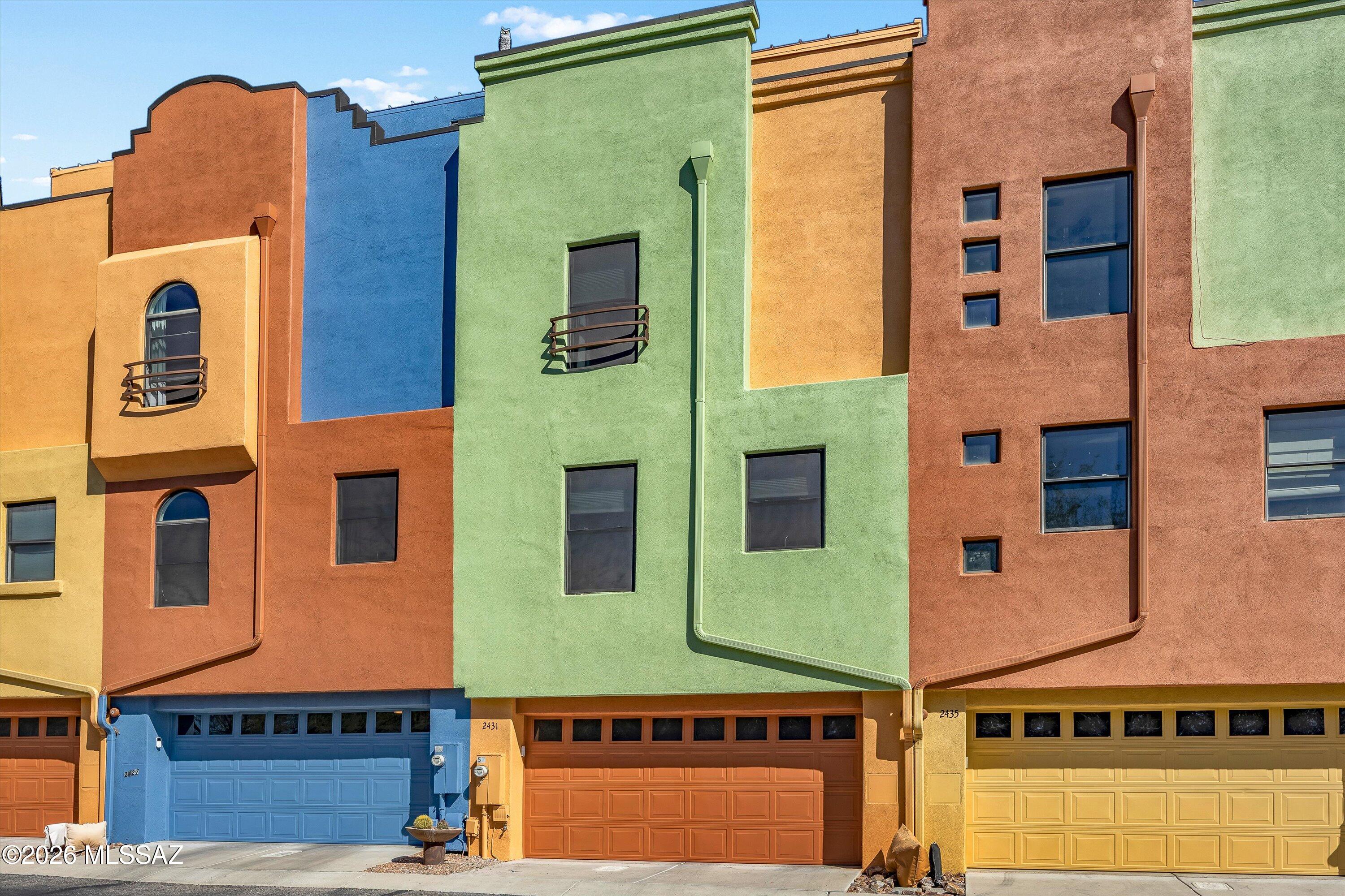 2431 E Autumn Flower Drive