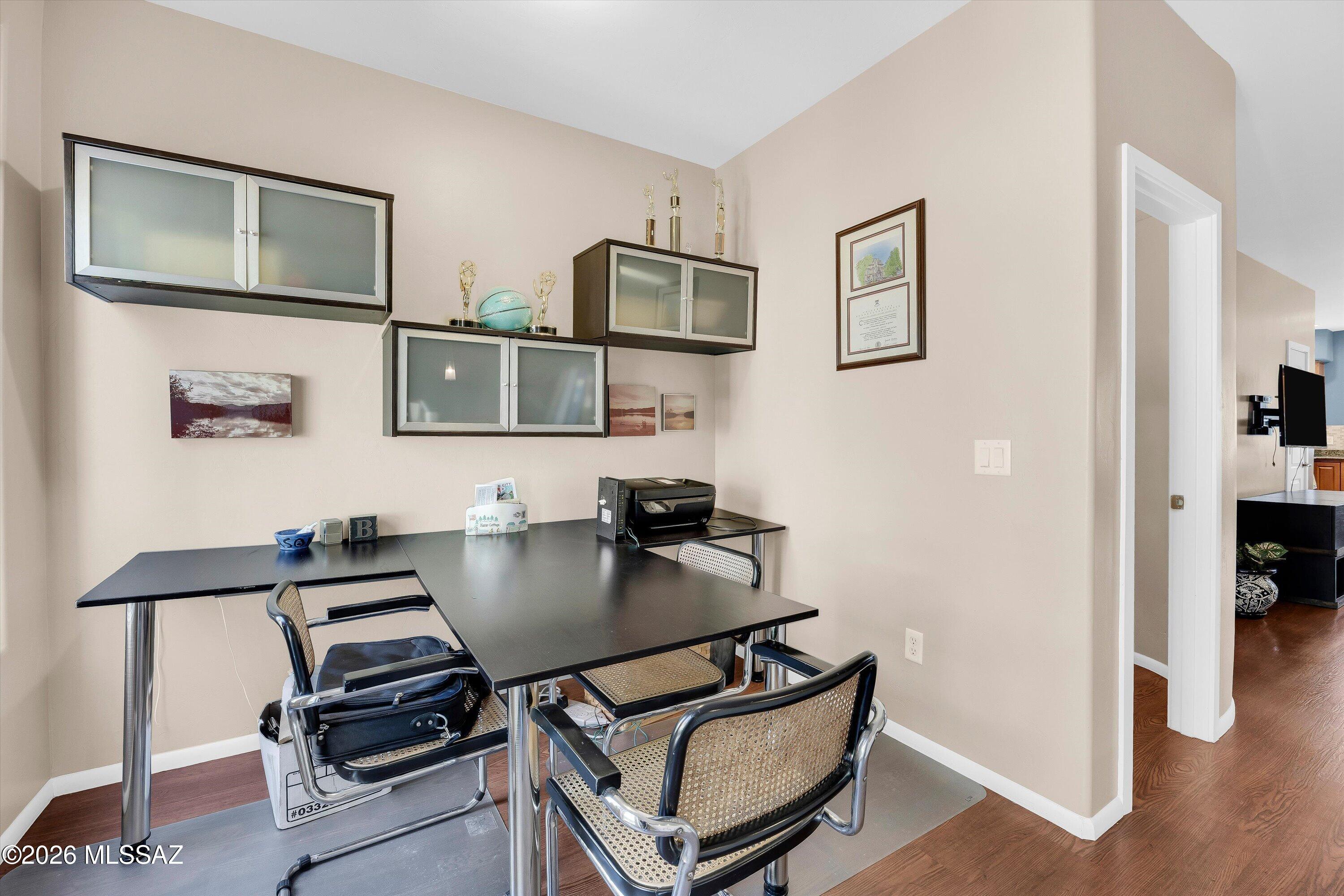 2431 E Autumn Flower Drive