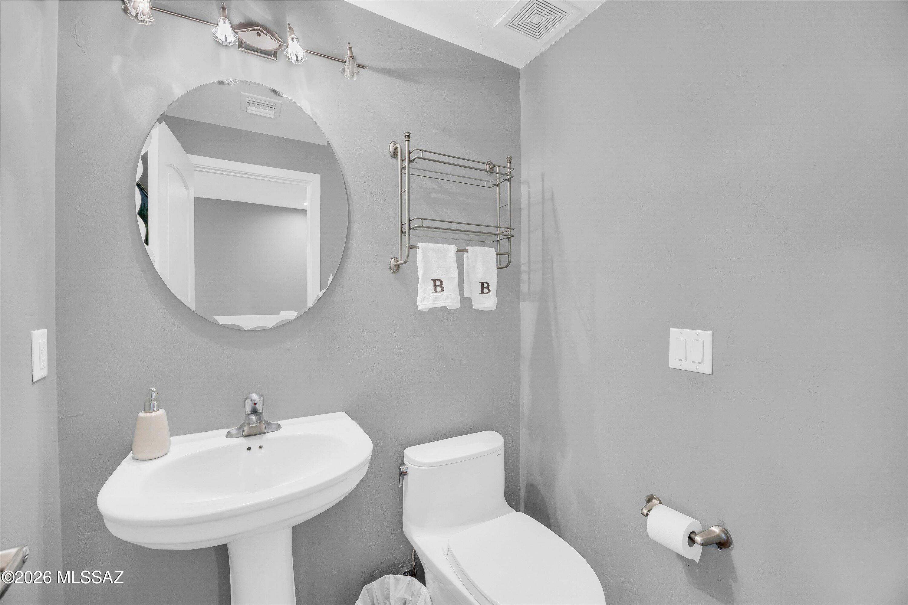 2431 E Autumn Flower Drive