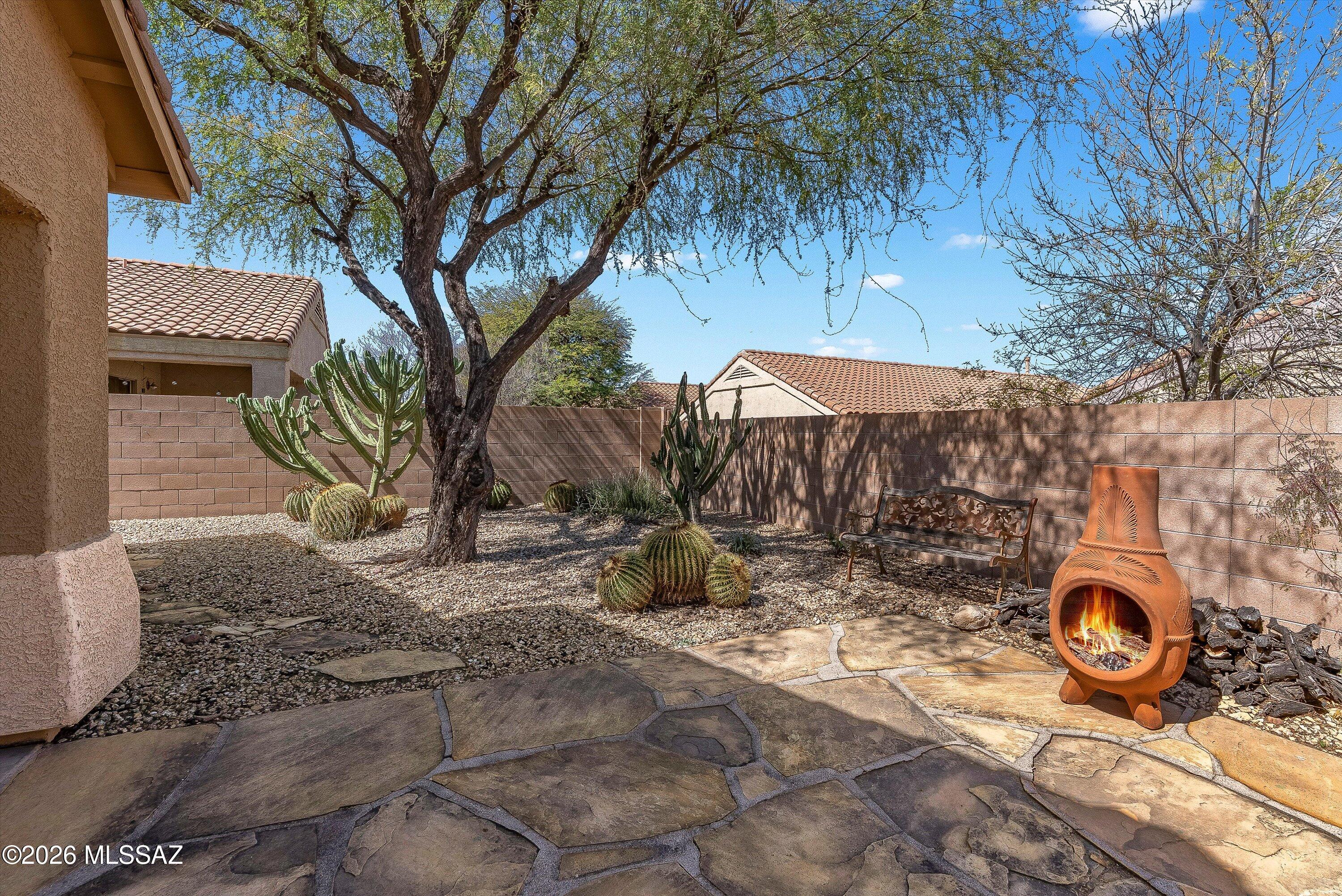 10589 E Feltleaf Willow Trail