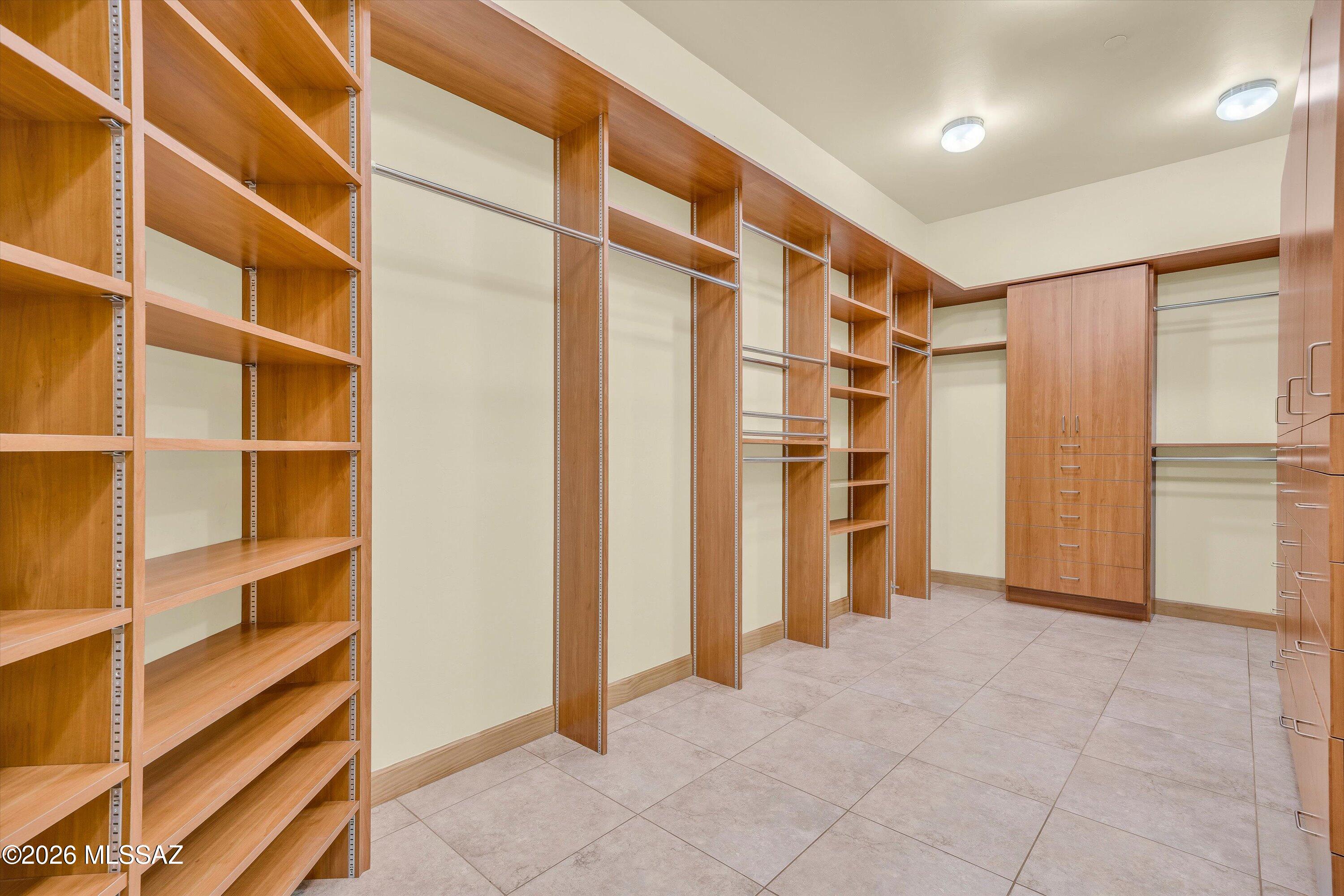 4130 S Saguaro Path Court