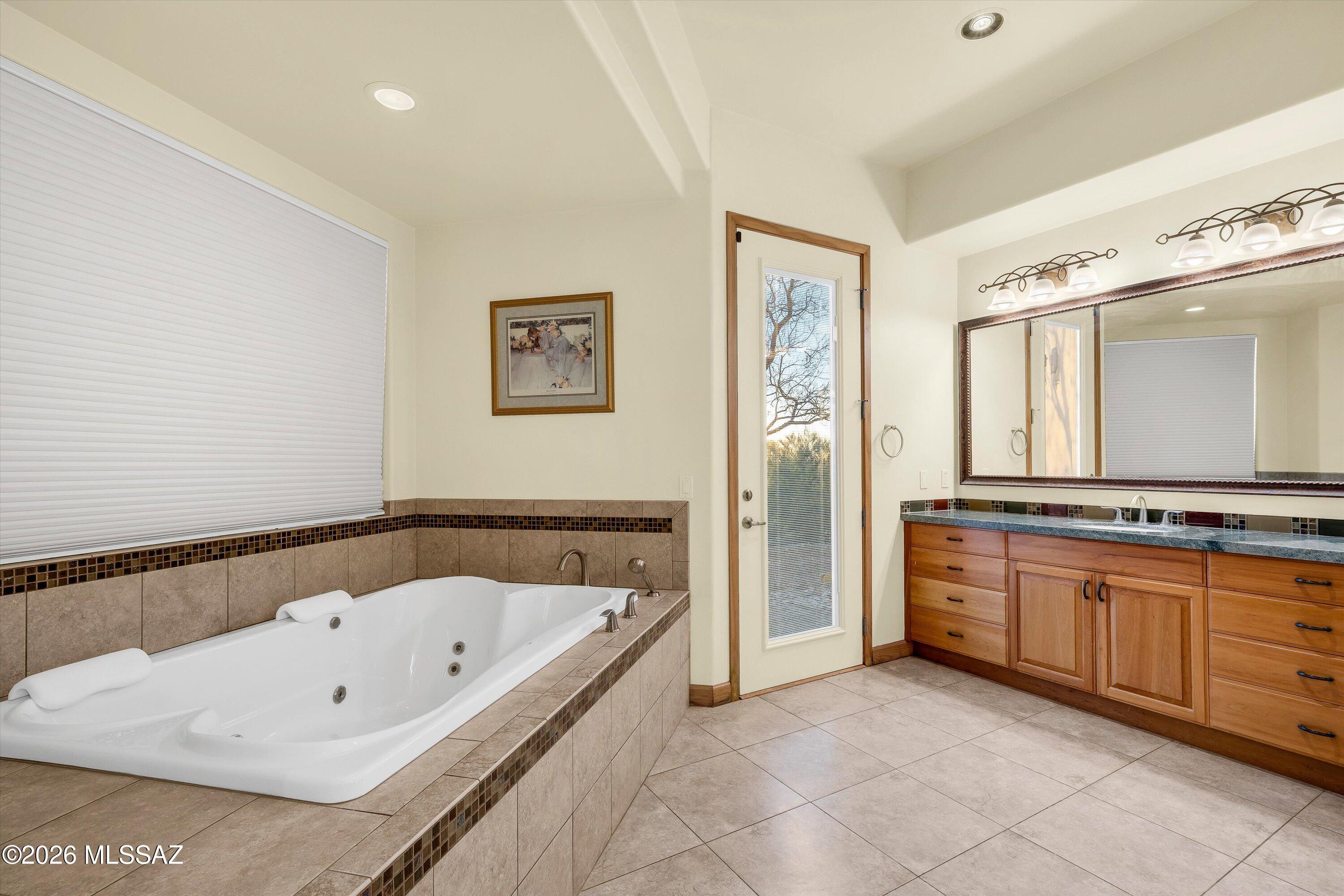 4130 S Saguaro Path Court