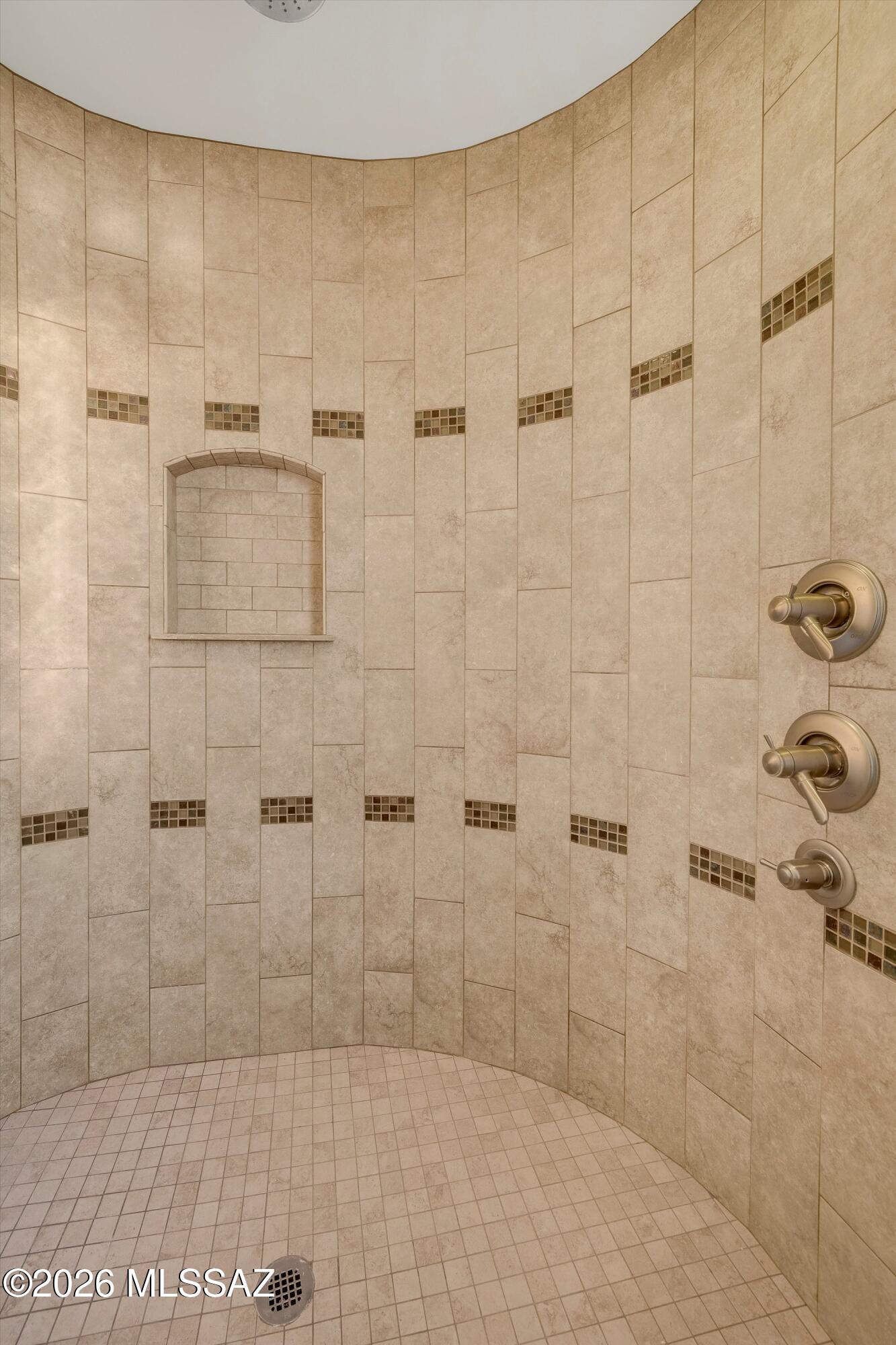 4130 S Saguaro Path Court