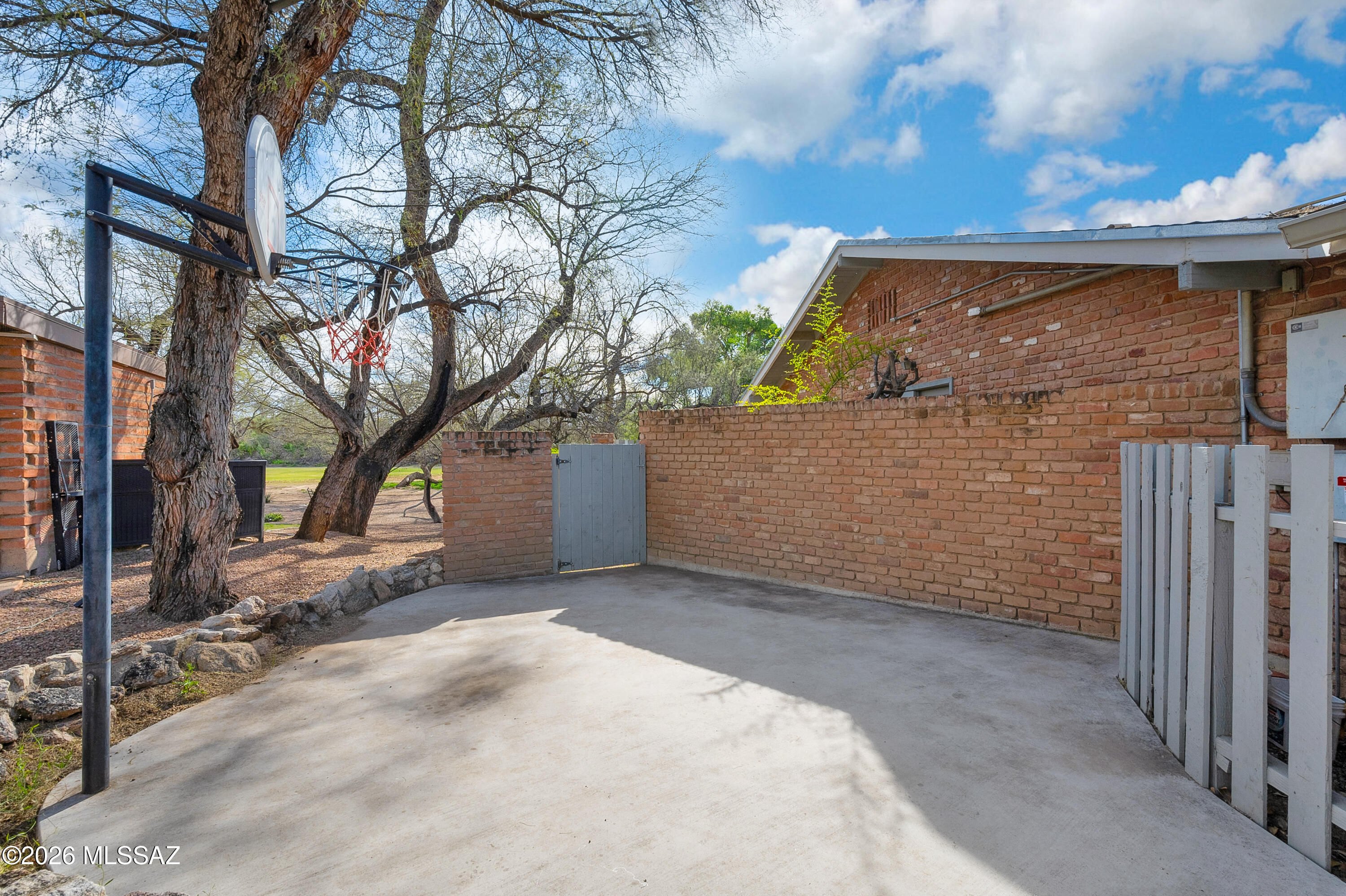 11930 E Barbary Coast Road