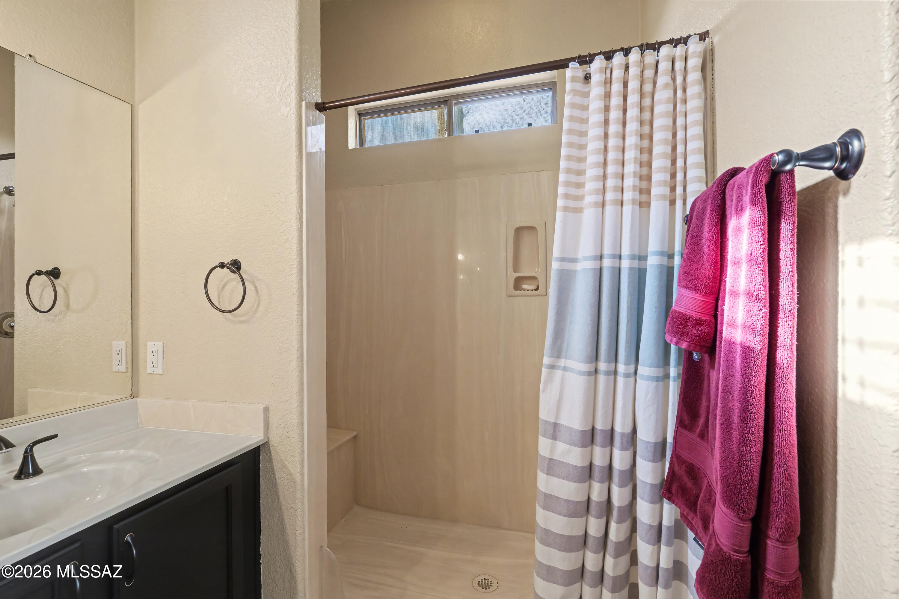 5095 N Pinnacle Cove Drive