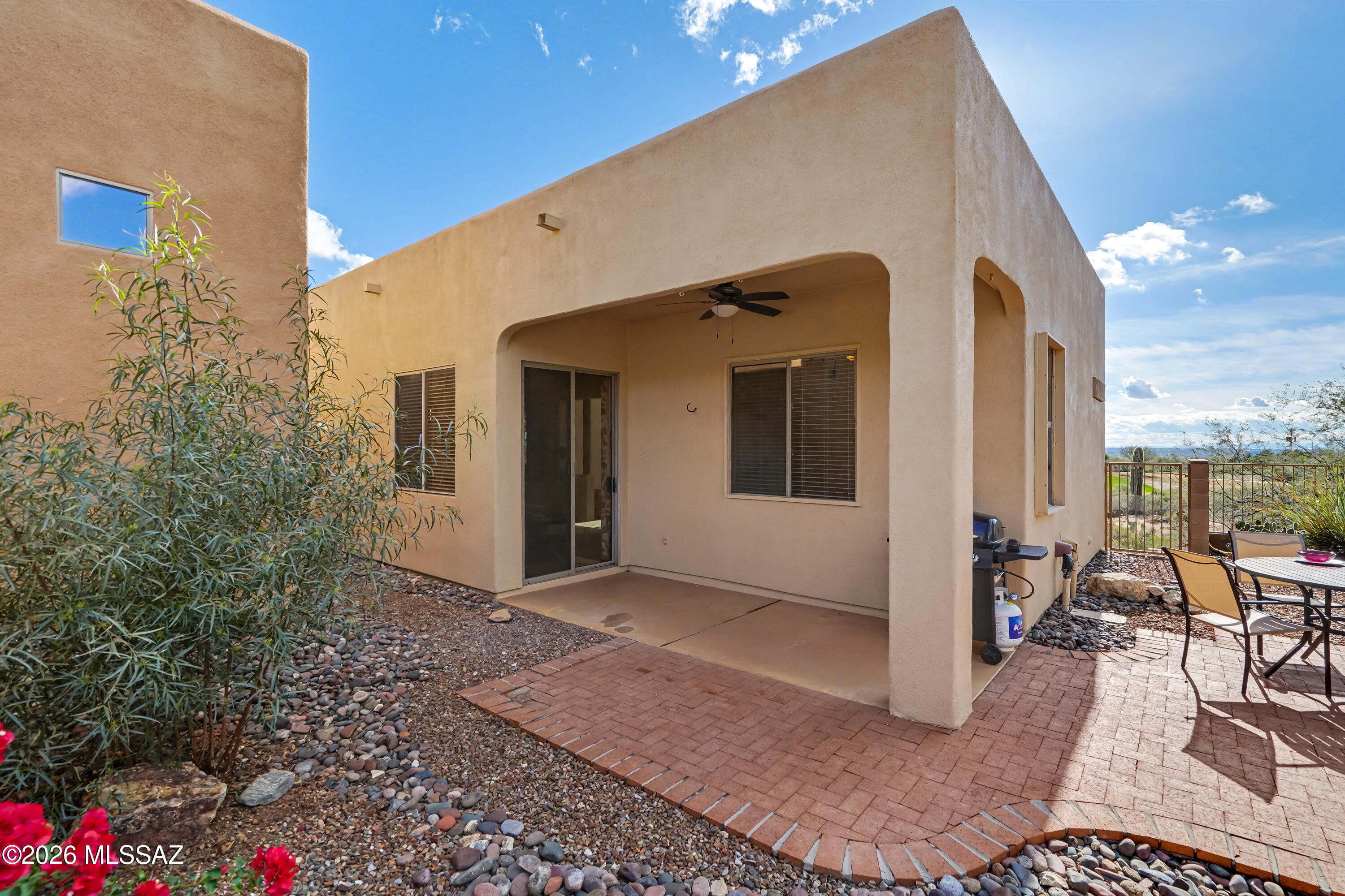 5095 N Pinnacle Cove Drive