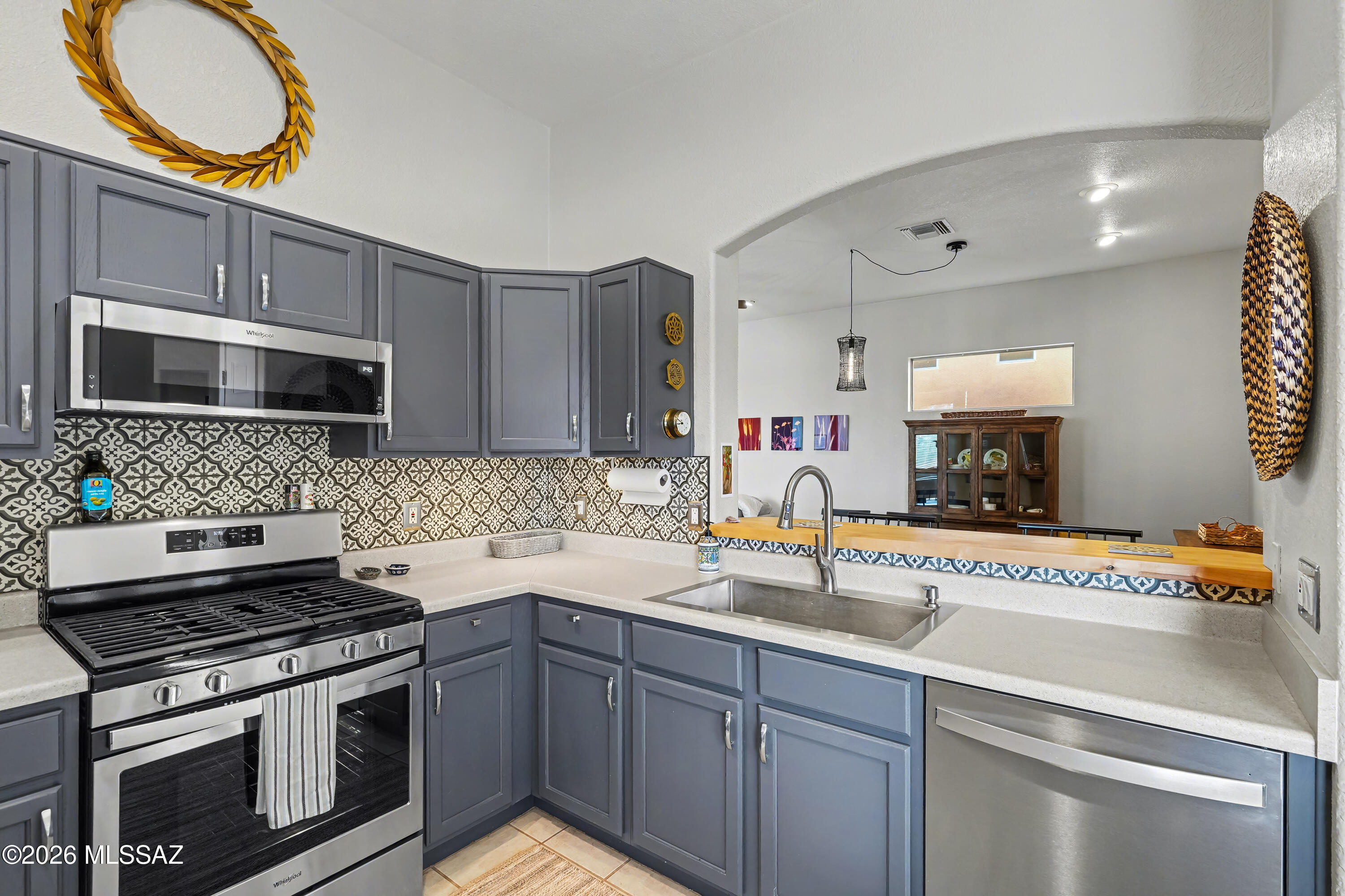 5095 N Pinnacle Cove Drive