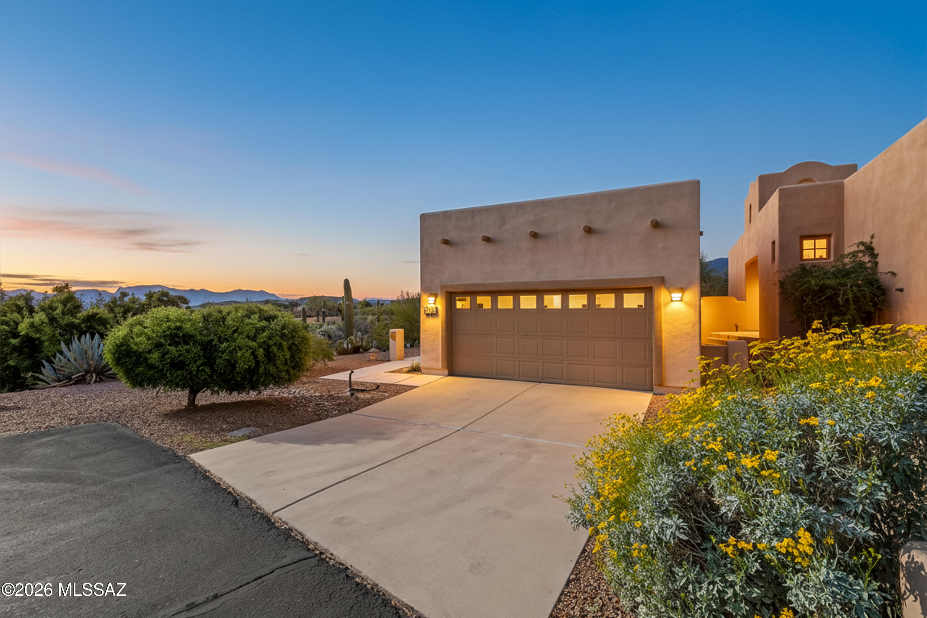 5095 N Pinnacle Cove Drive