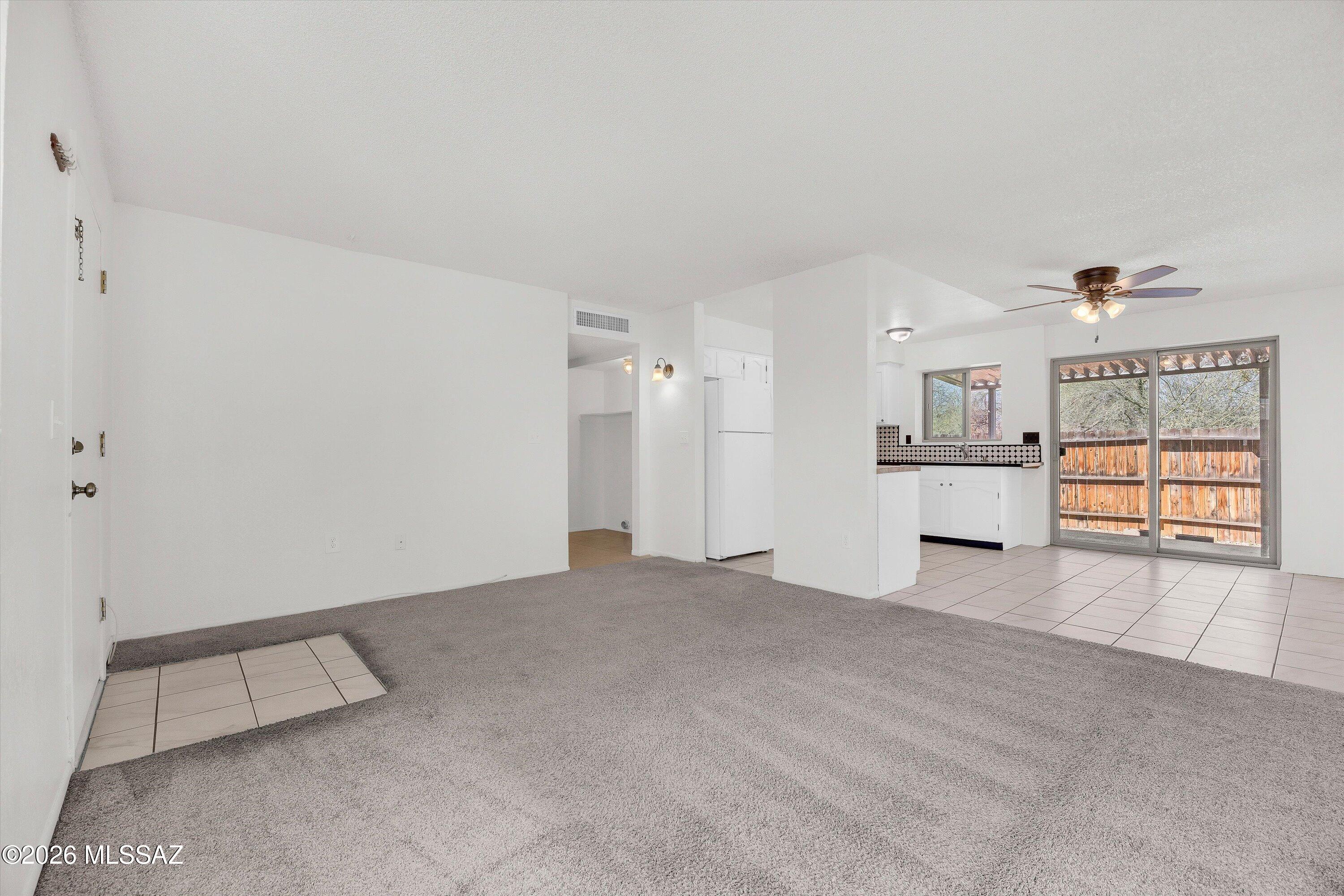 4961 E Bellevue Street