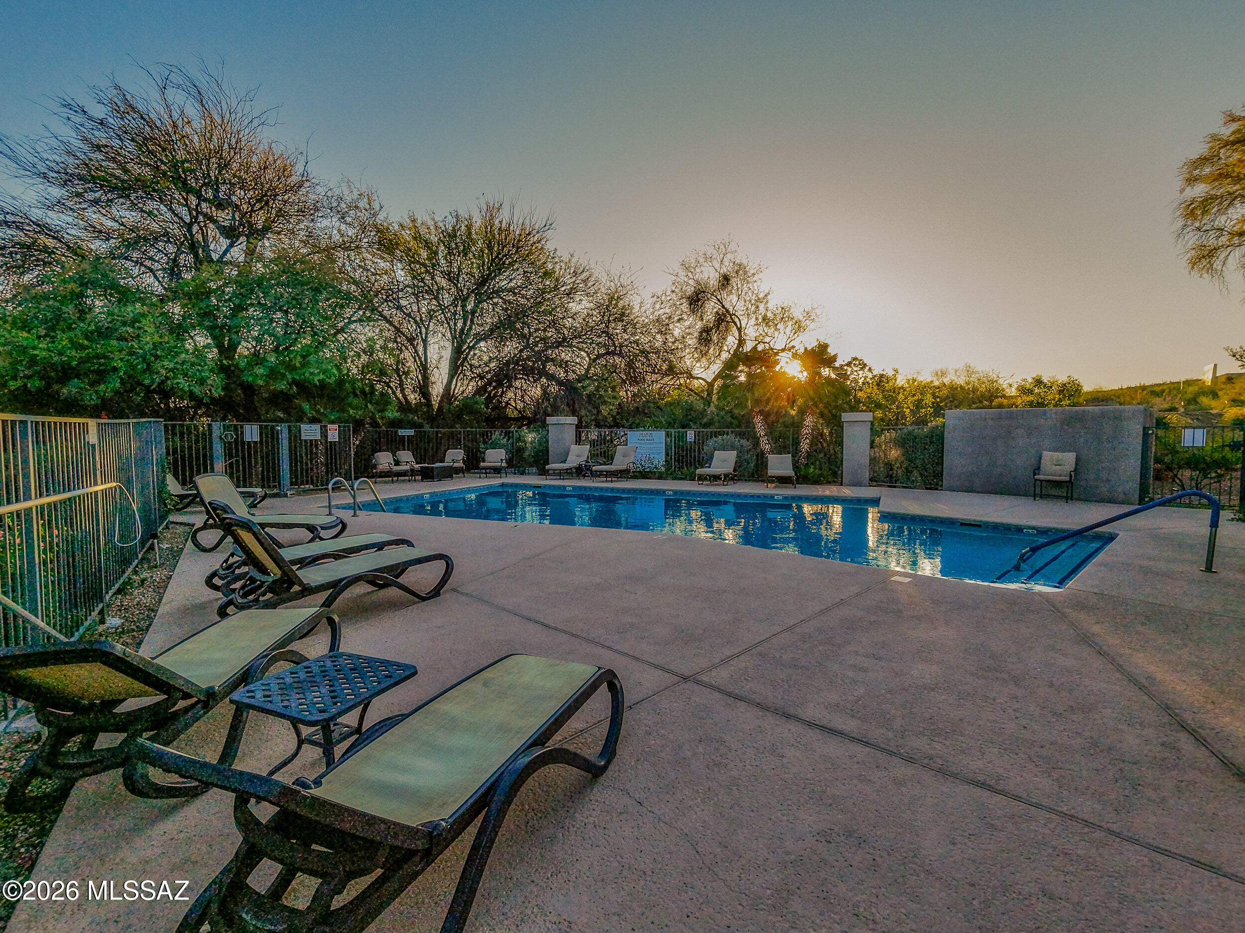 5855 N Kolb Road 6103