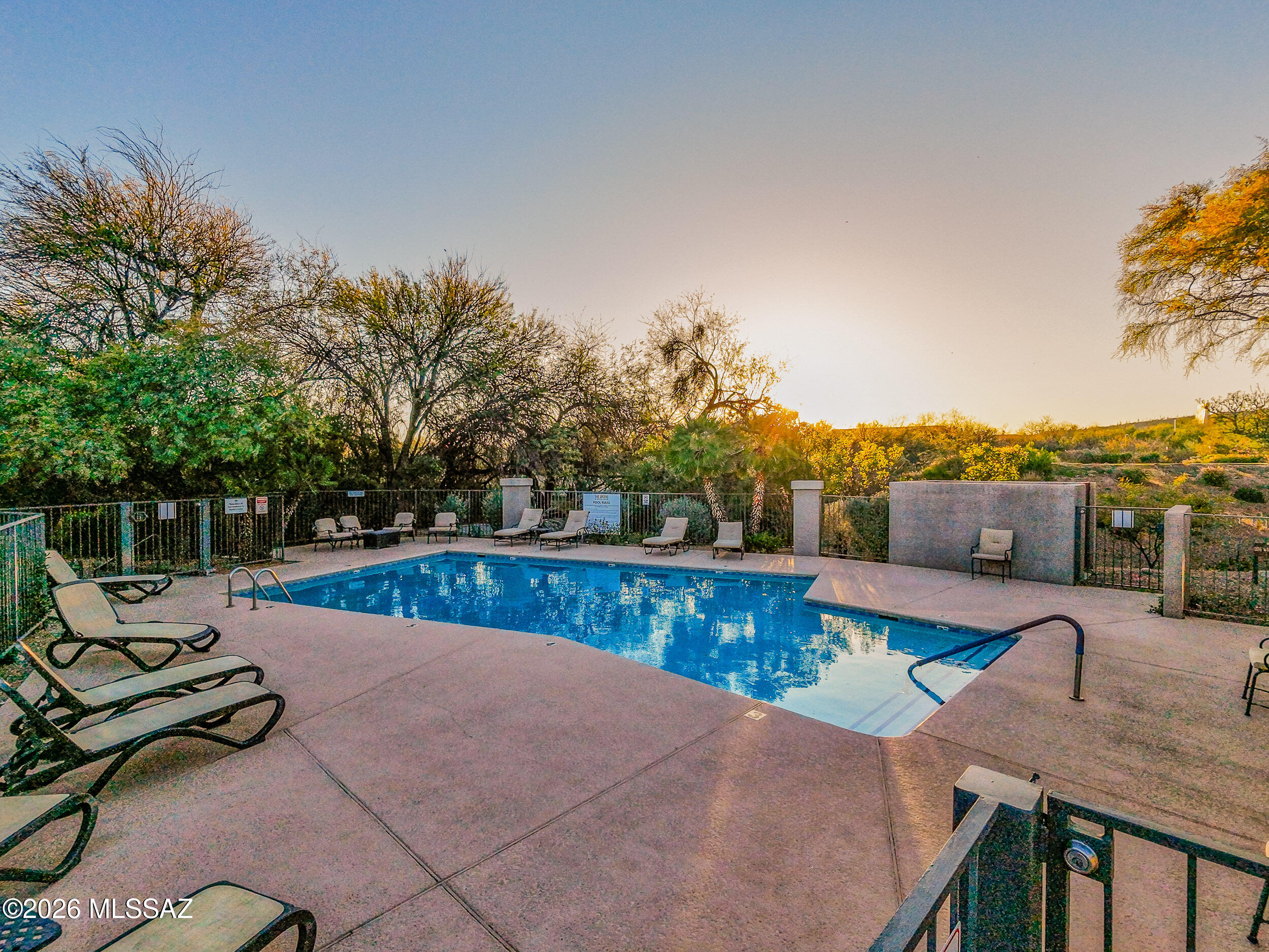 5855 N Kolb Road 6103