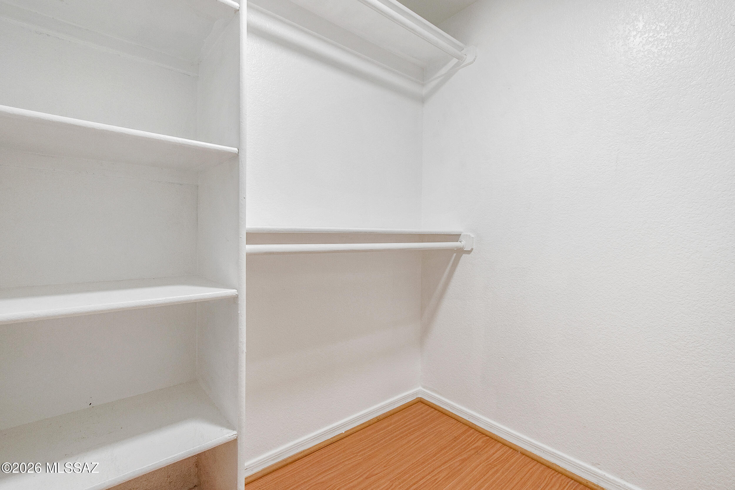 5855 N Kolb Road 6103