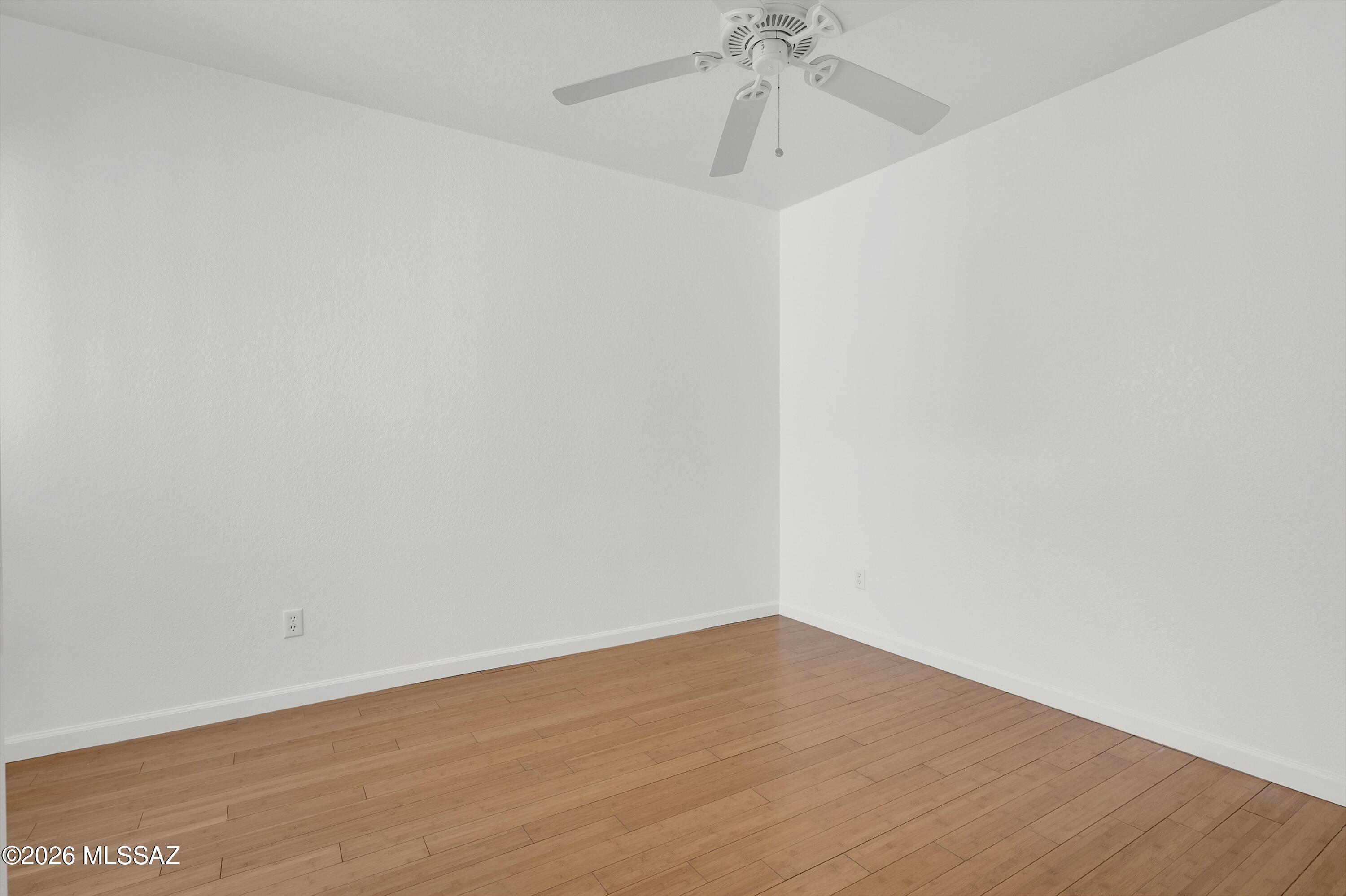 1897 N Fountain Park Drive