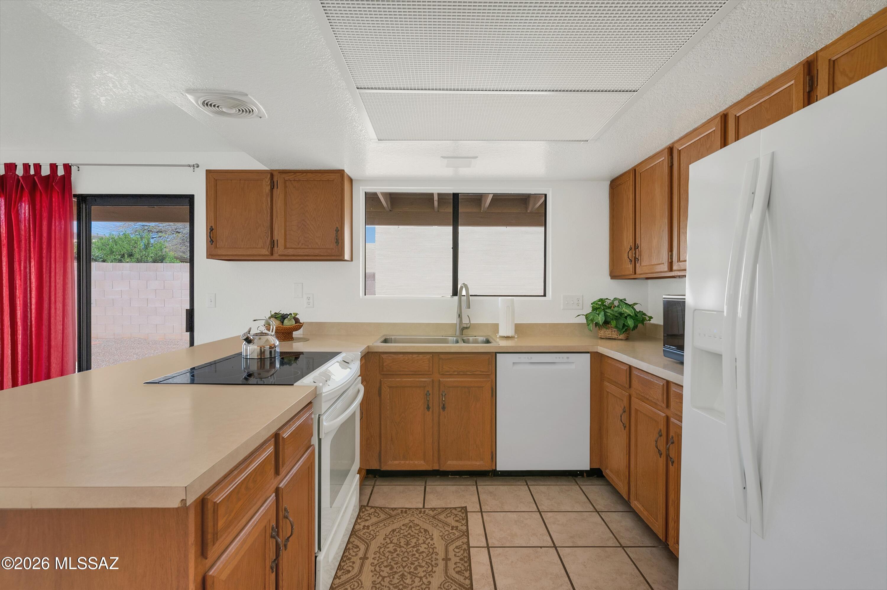 1897 N Fountain Park Drive