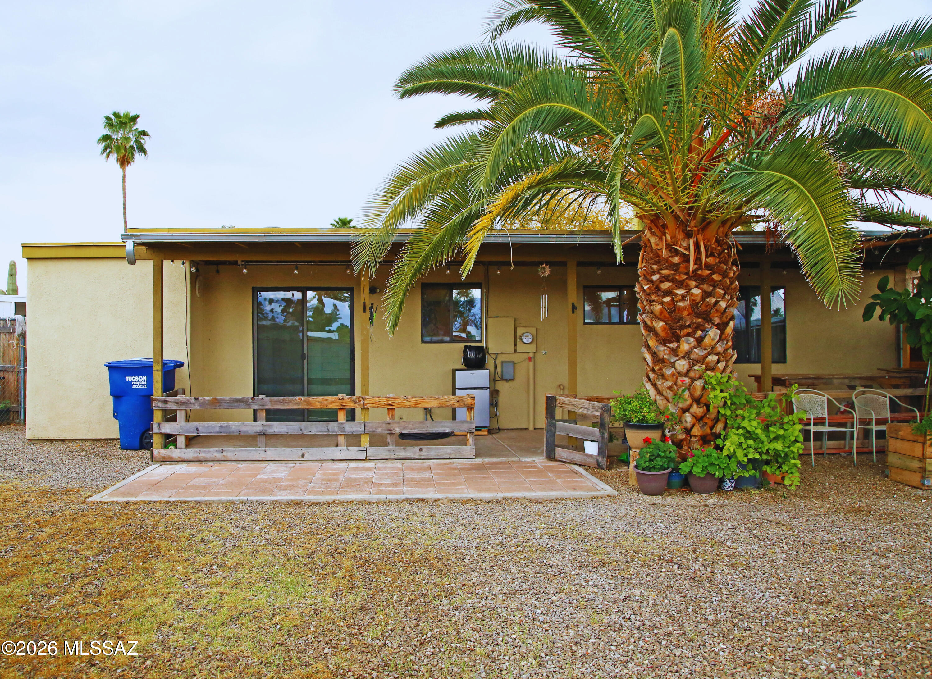 7247 E Bellingham Drive