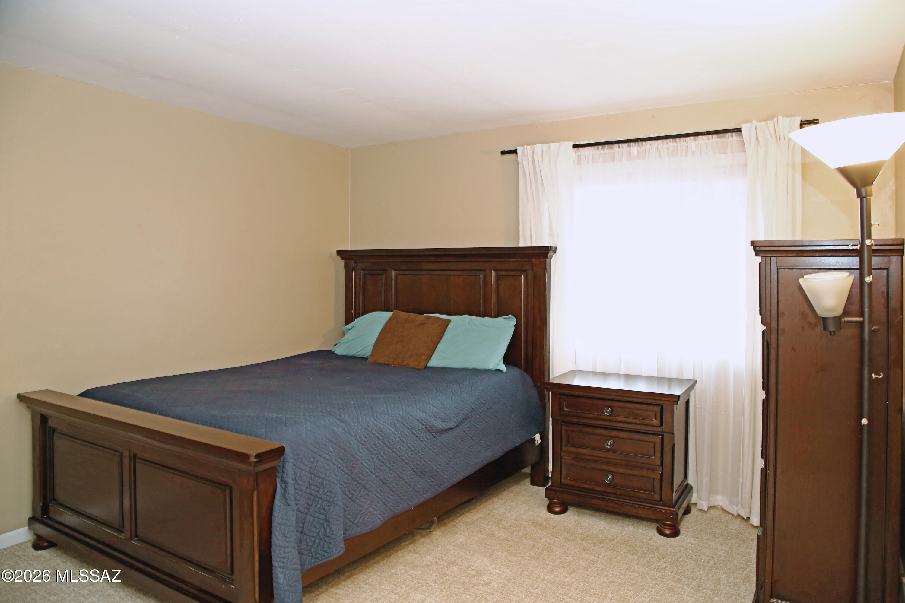 7247 E Bellingham Drive