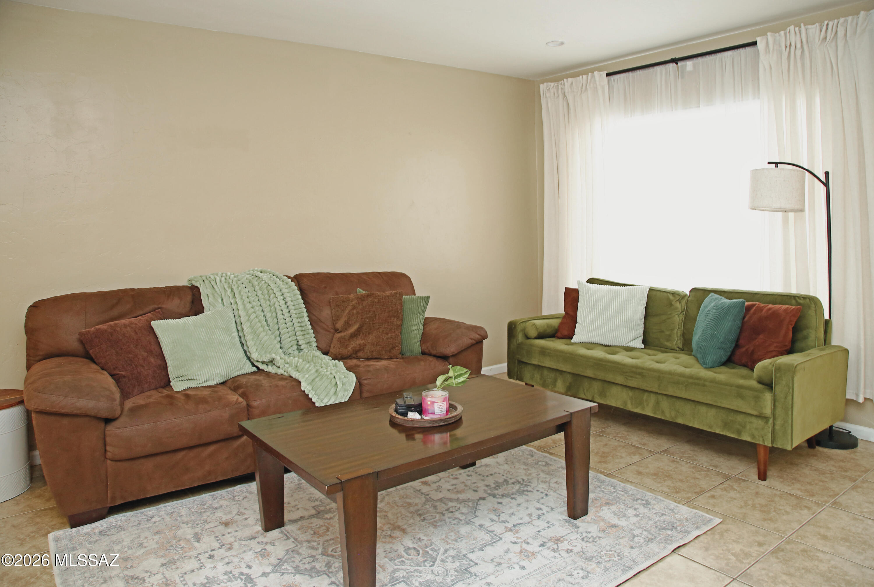 7247 E Bellingham Drive