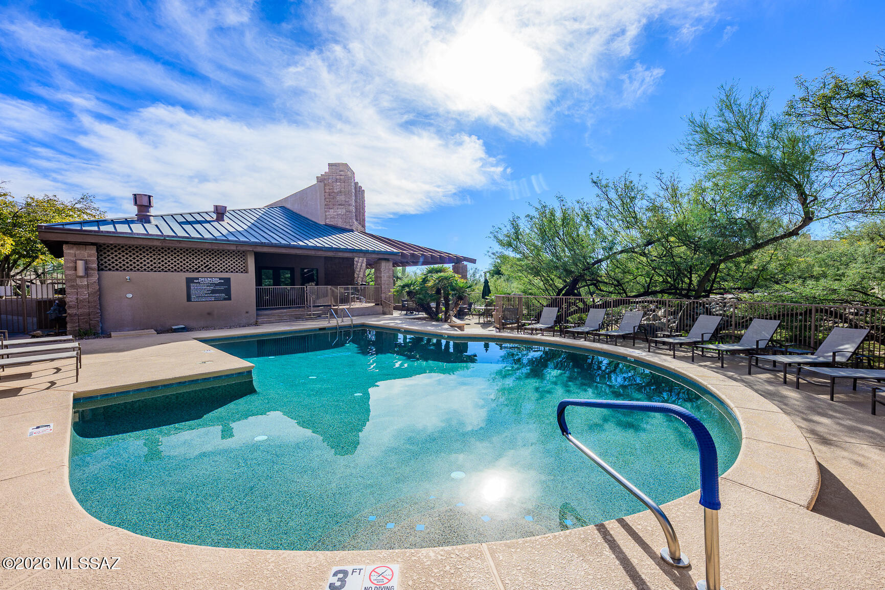 6655 N Canyon Crest Drive 26103