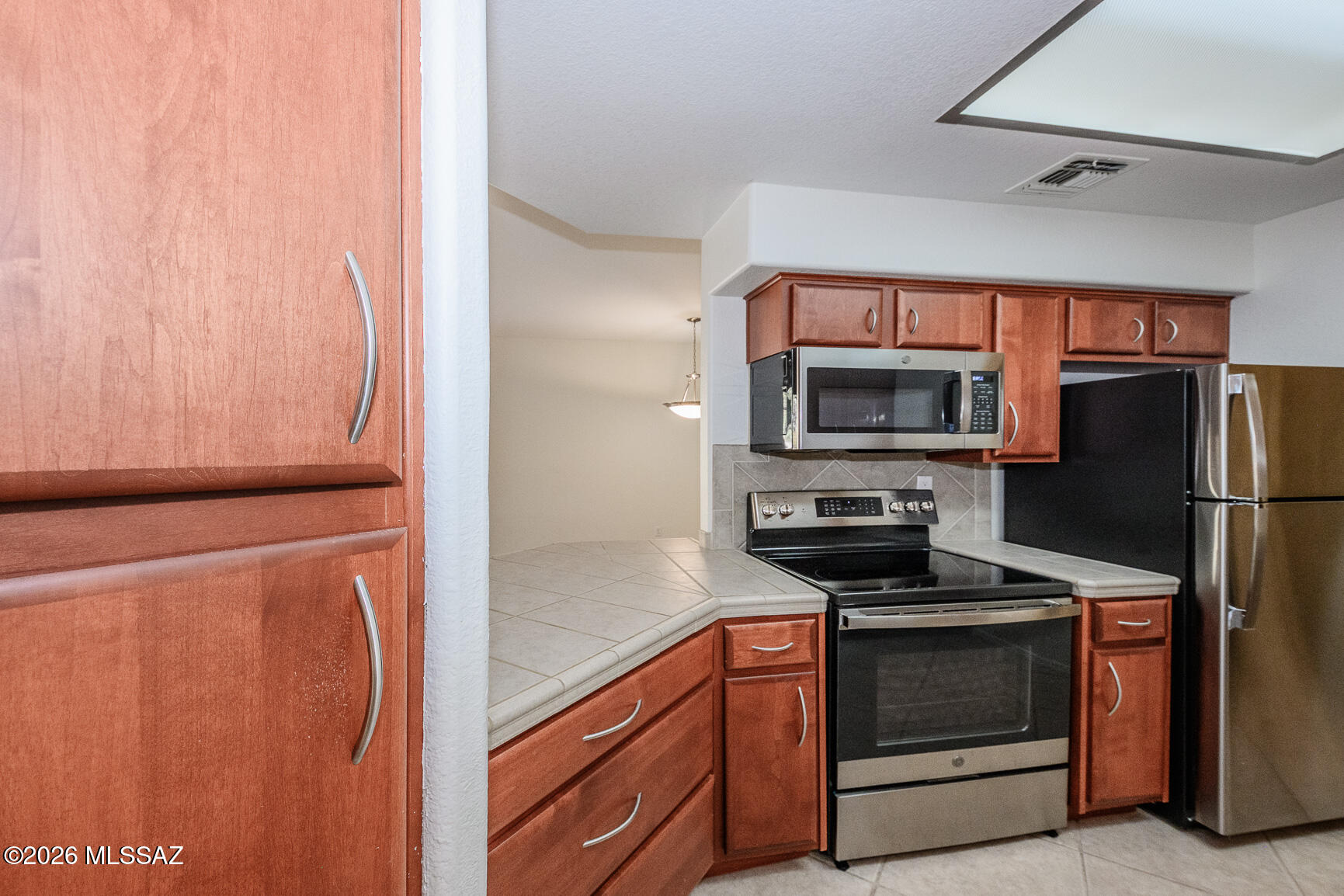 6655 N Canyon Crest Drive 26103