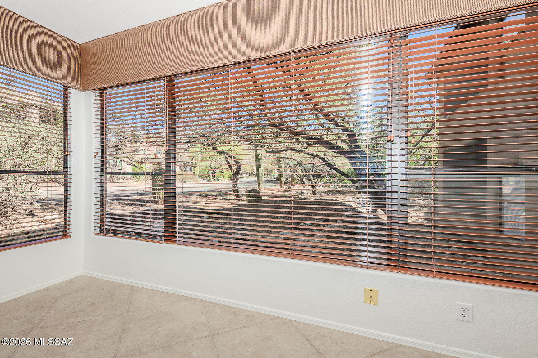 6655 N Canyon Crest Drive 26103