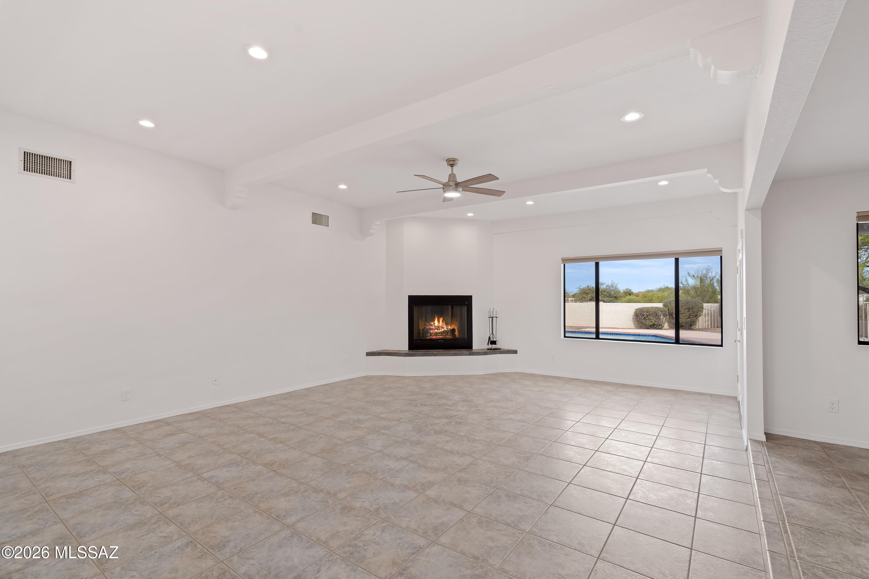 6221 N Placita De Rojelio