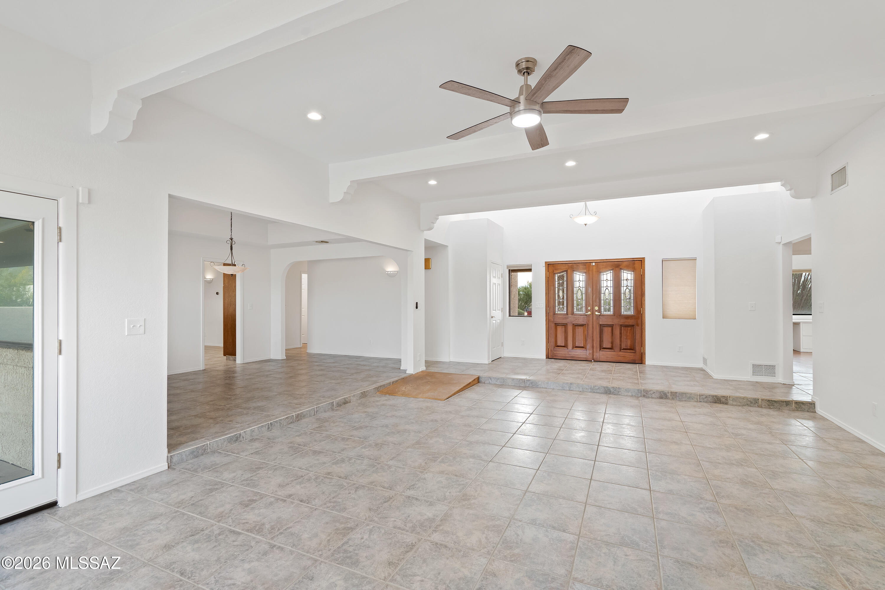 6221 N Placita De Rojelio