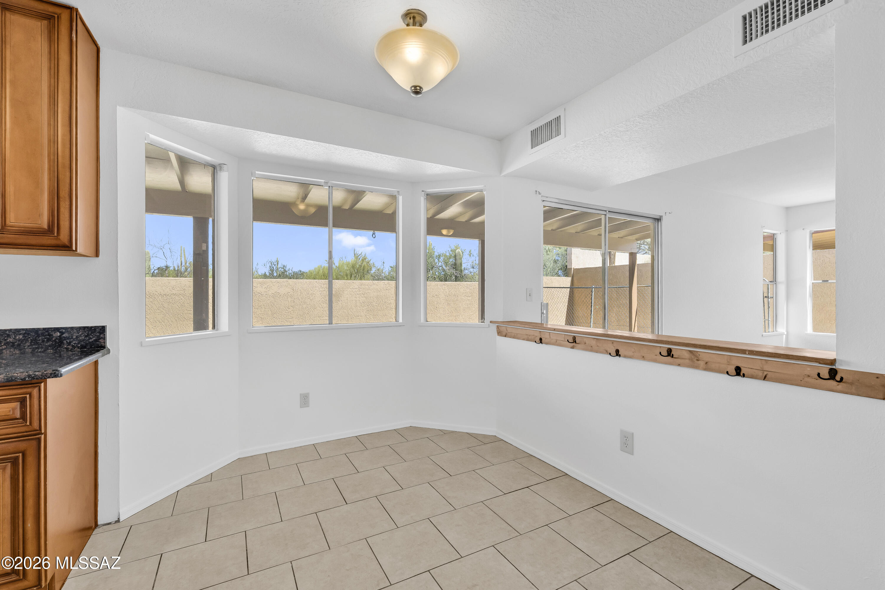 8179 N Streamside Avenue