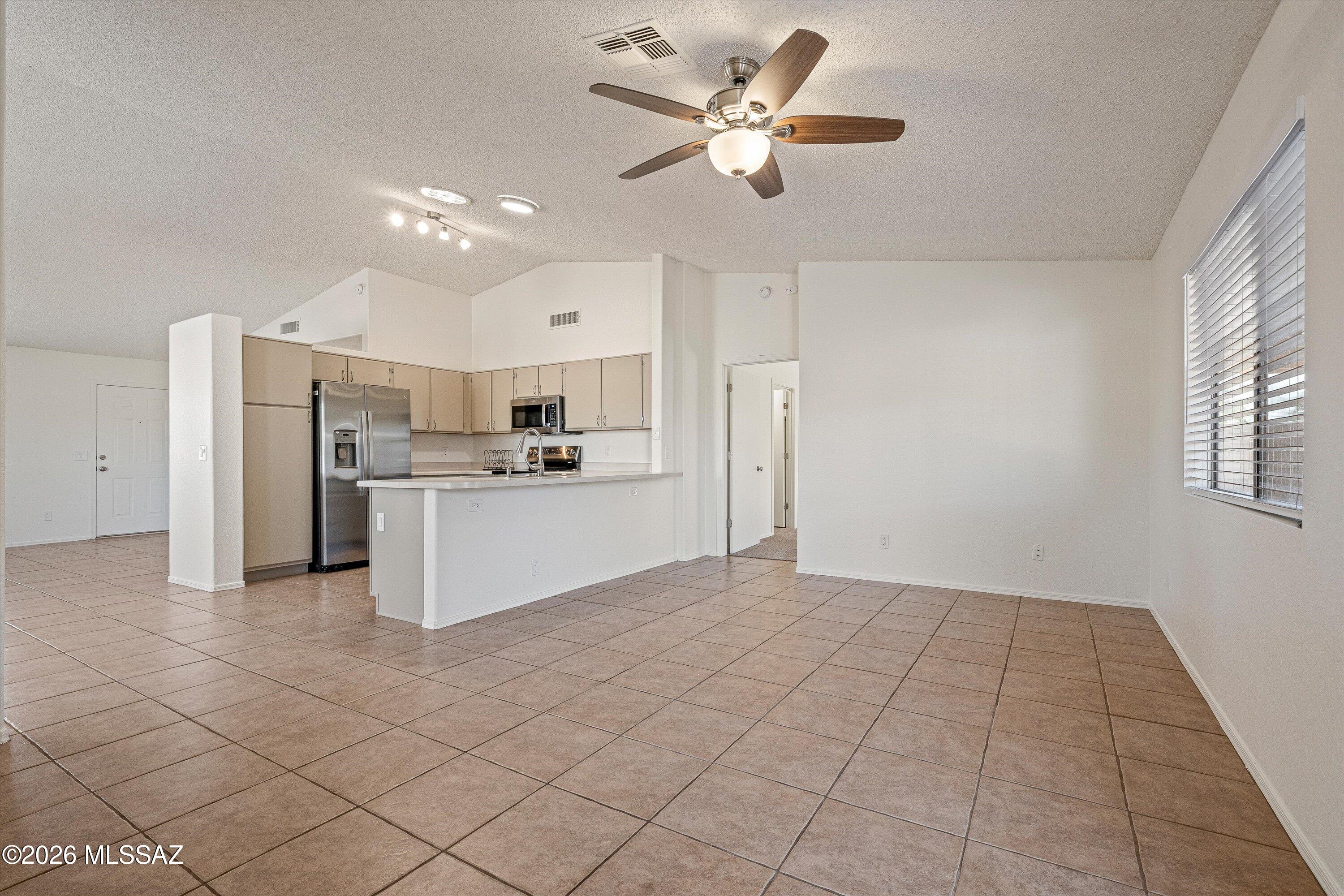 9845 E Banbridge Street