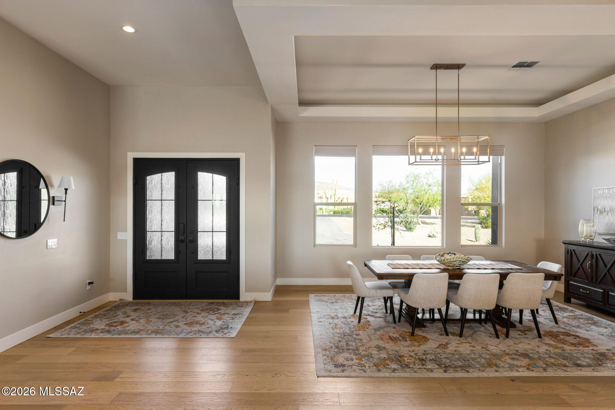 2725 N Megafauna Court