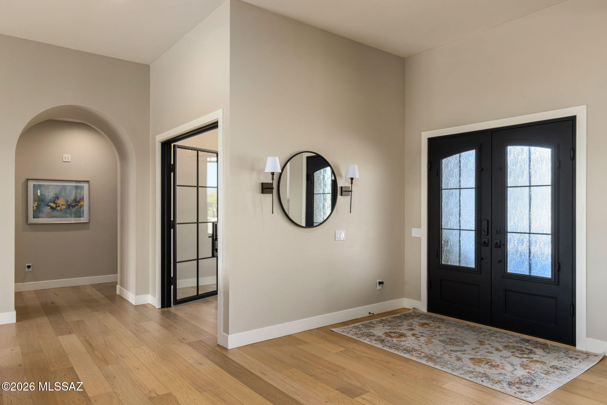 2725 N Megafauna Court