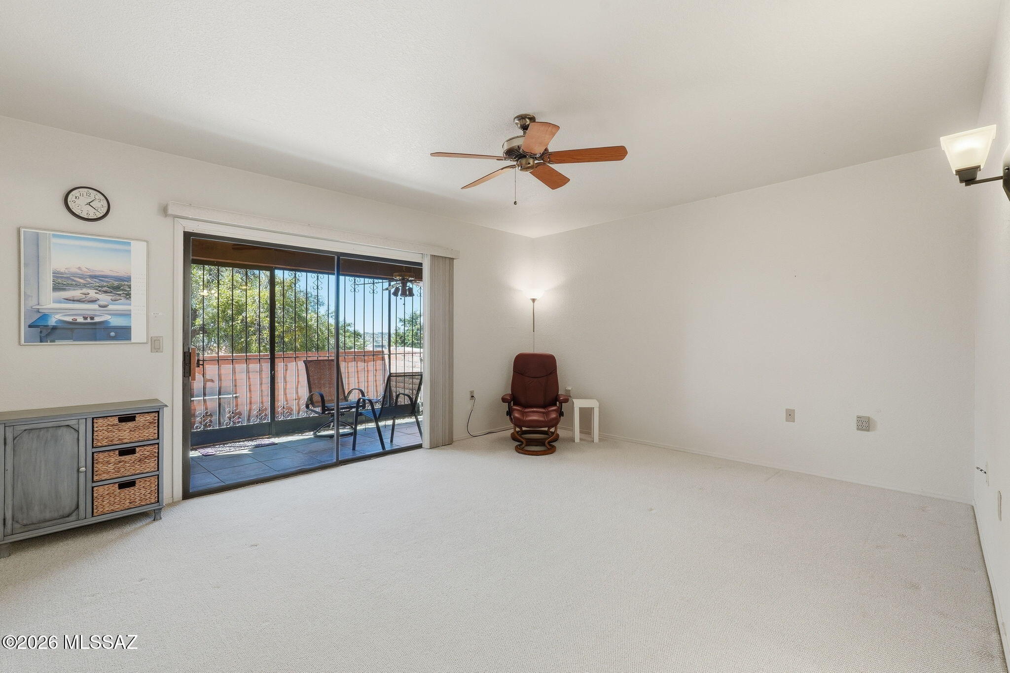 8647 N Little Oak Lane