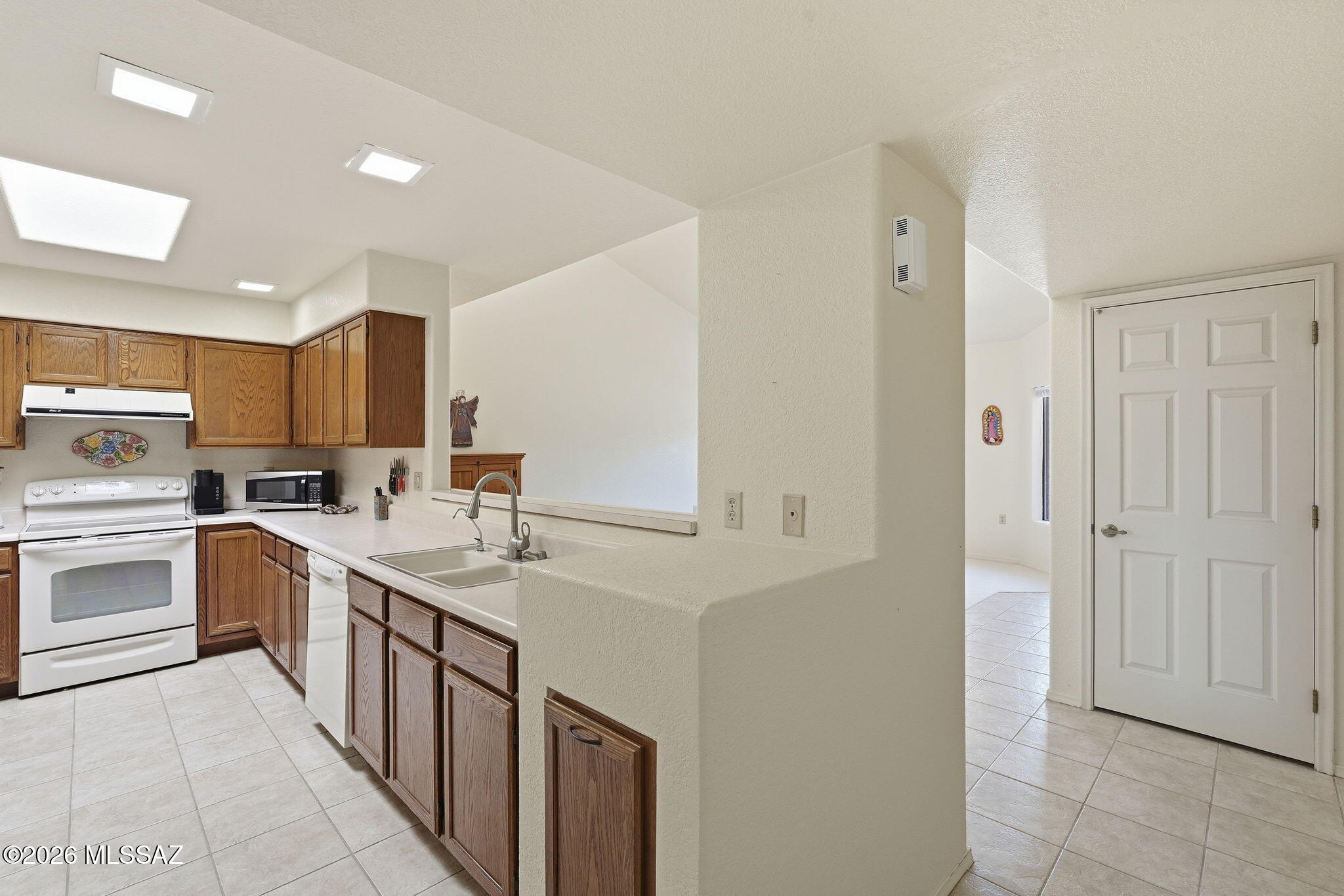 8647 N Little Oak Lane