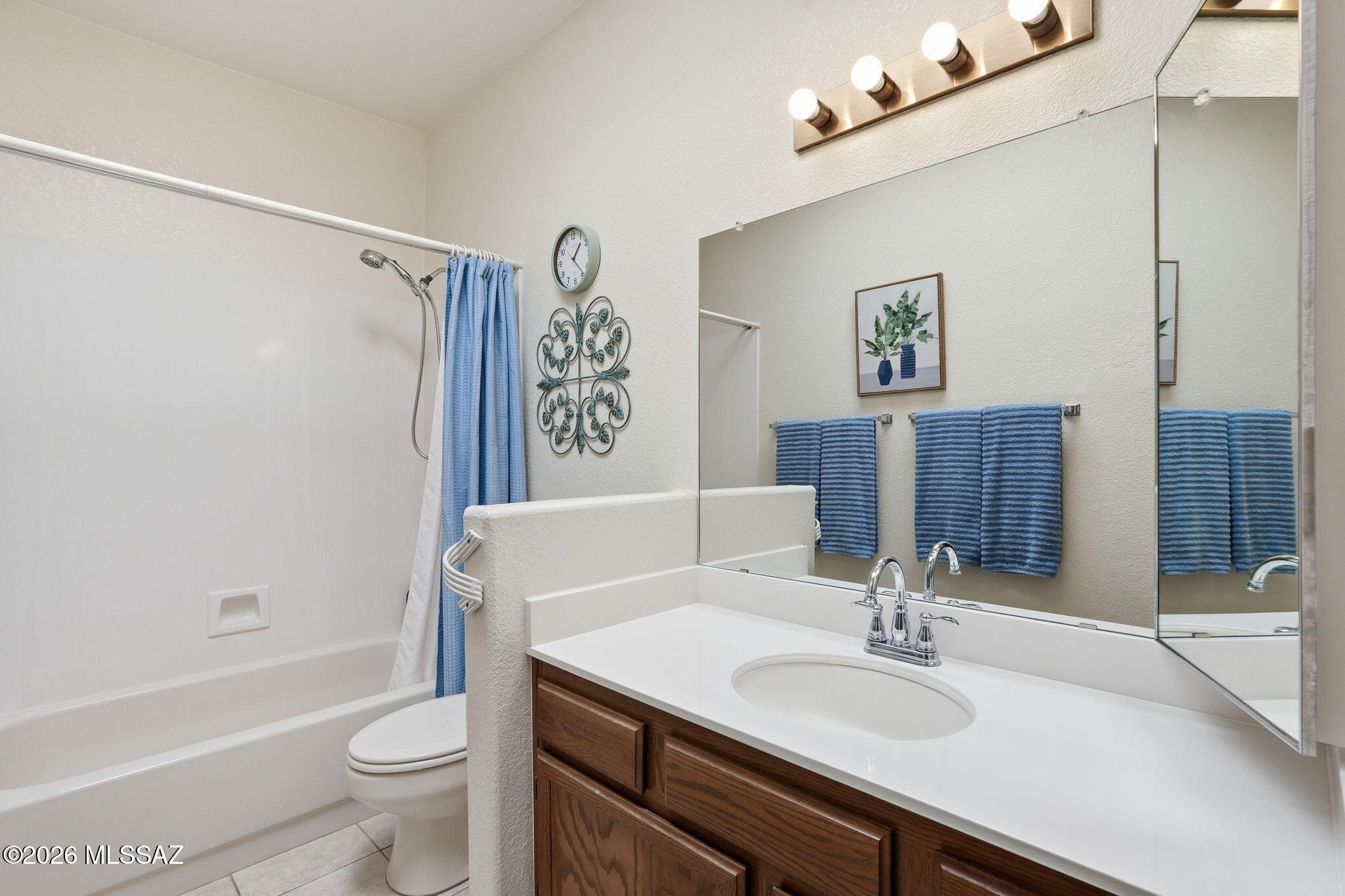 8647 N Little Oak Lane