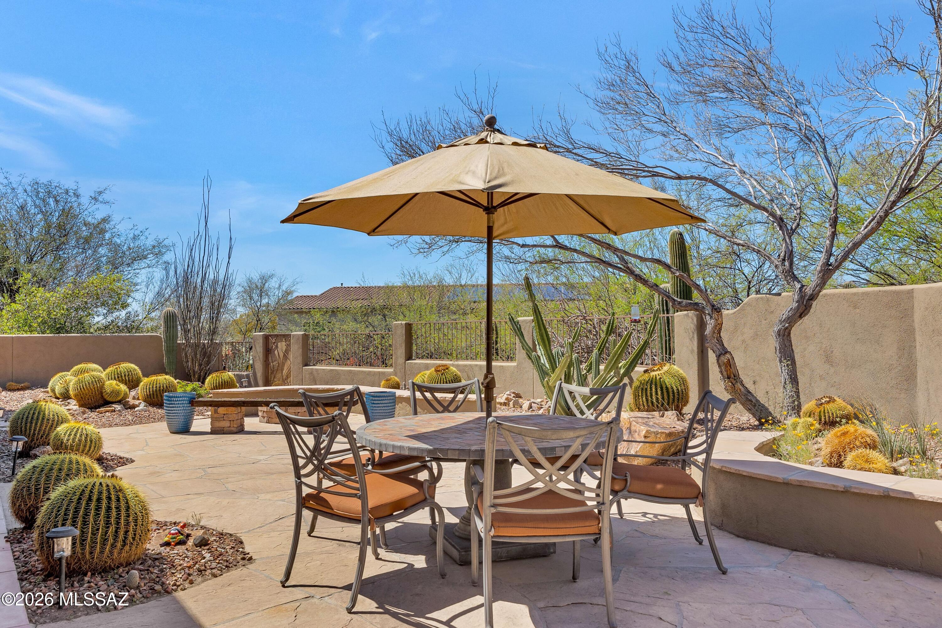 11792 N Vía De La Verbenita